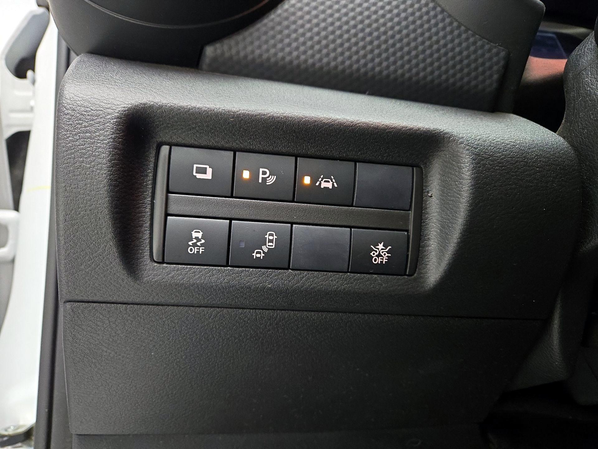 Thumbnail: 2023 Nissan Kicks - 13