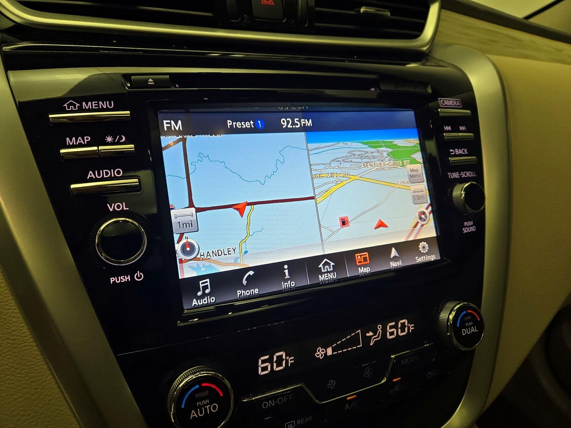 Thumbnail: 2015 Nissan Murano - 14