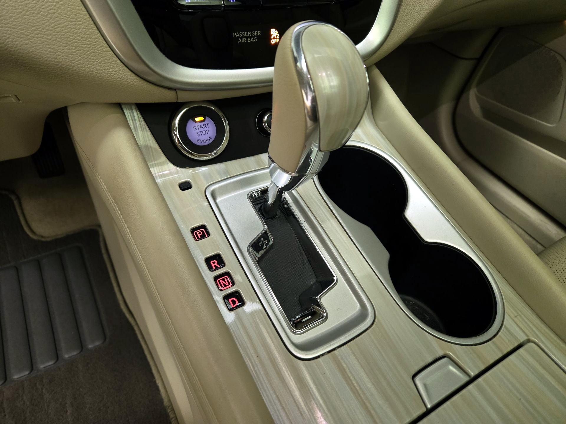 Thumbnail: 2015 Nissan Murano - 18