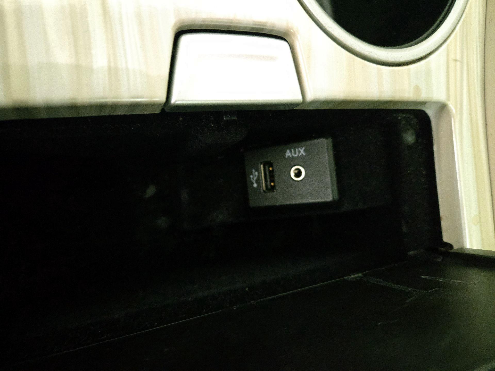 Thumbnail: 2015 Nissan Murano - 19