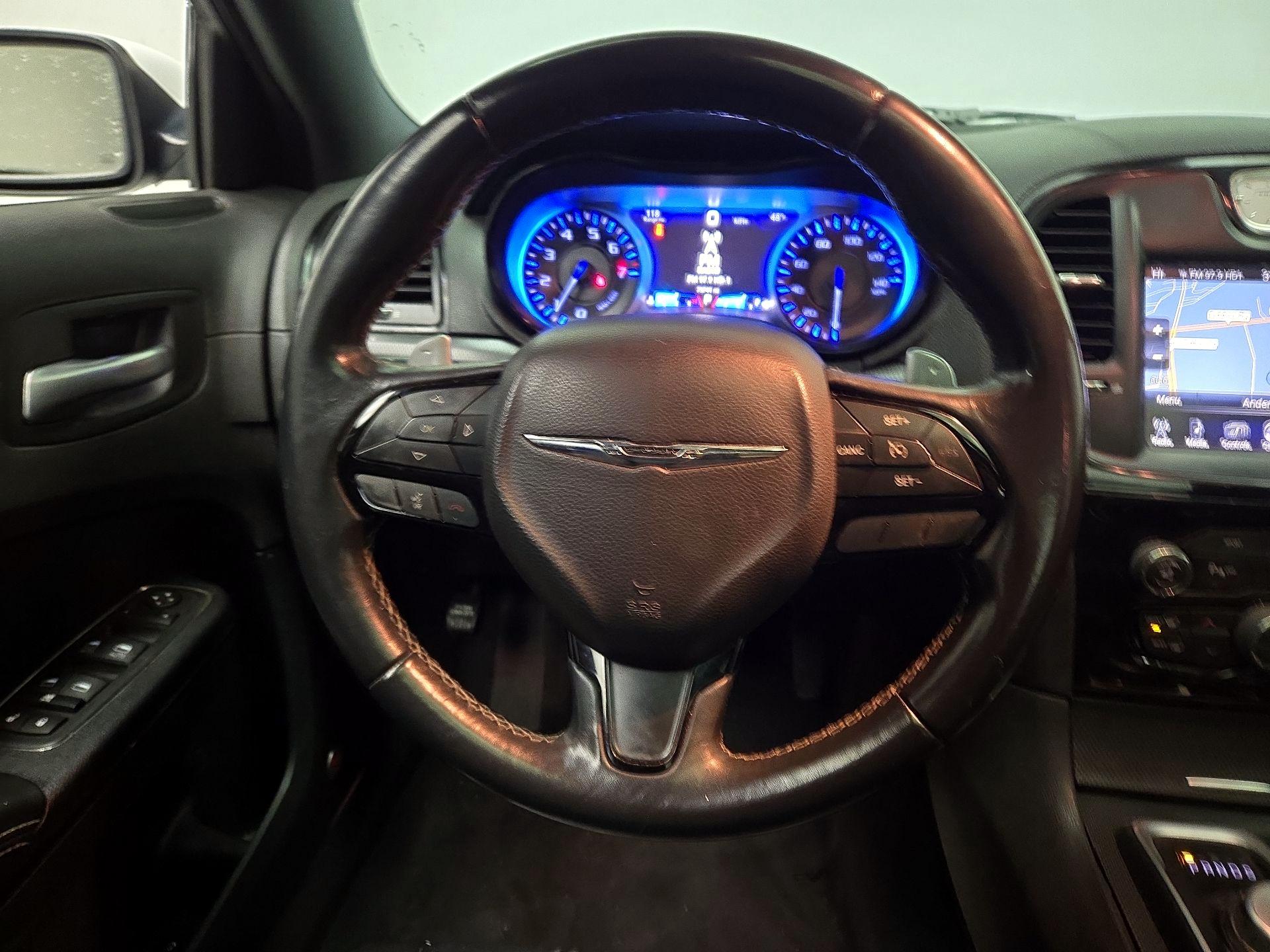 Thumbnail: 2015 Chrysler 300 - 10