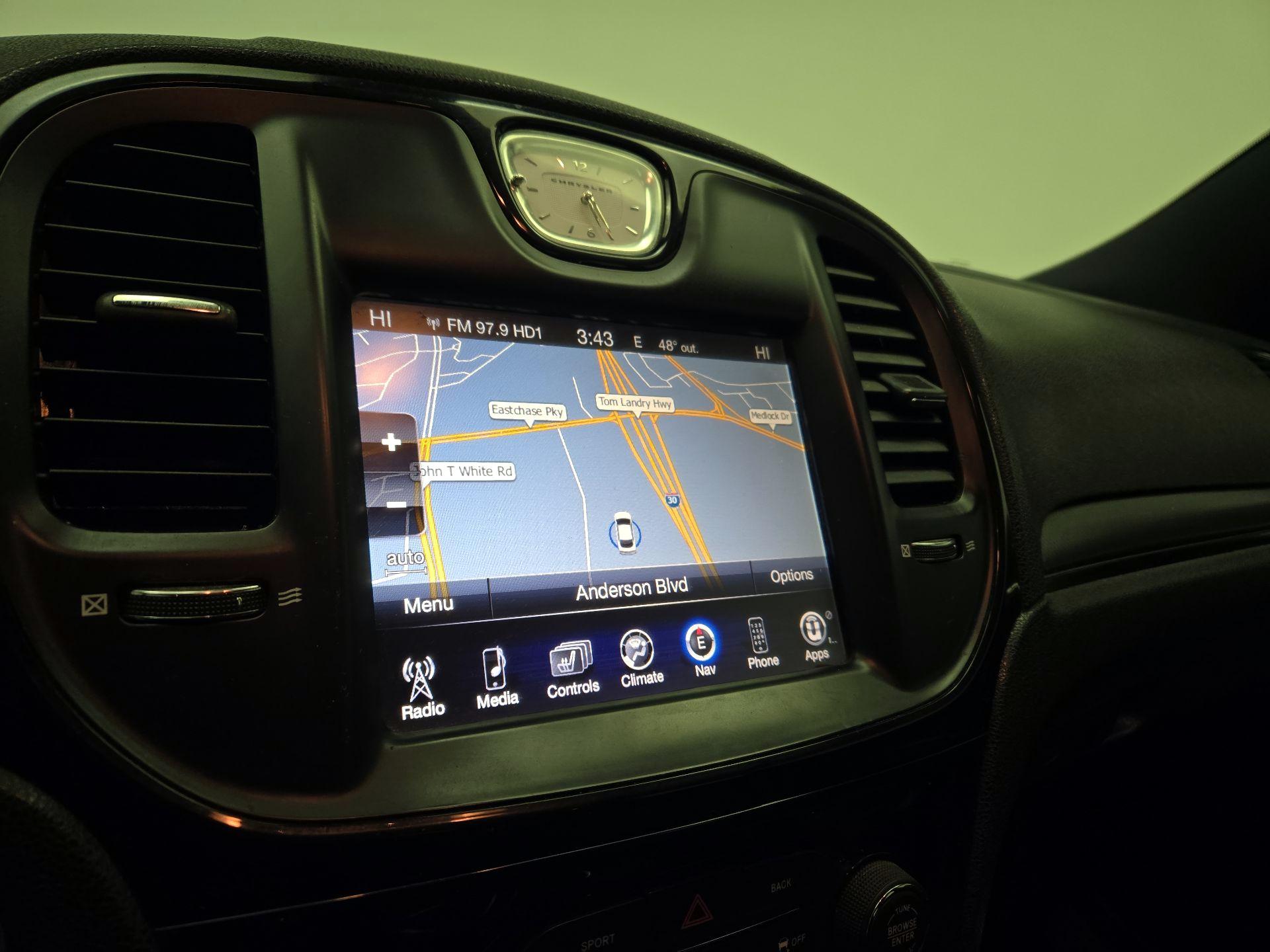 Thumbnail: 2015 Chrysler 300 - 14