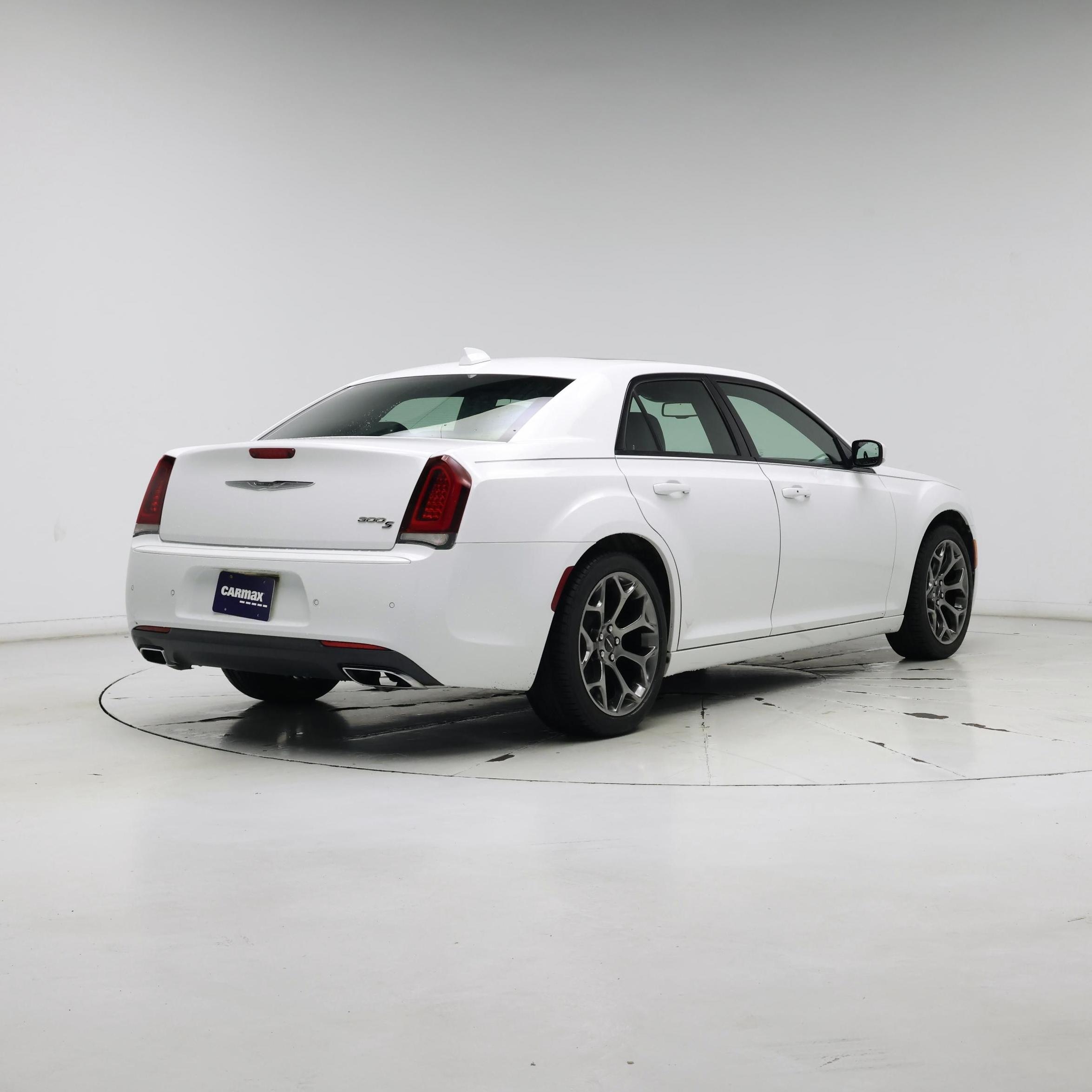 Thumbnail: 2015 Chrysler 300 - 8