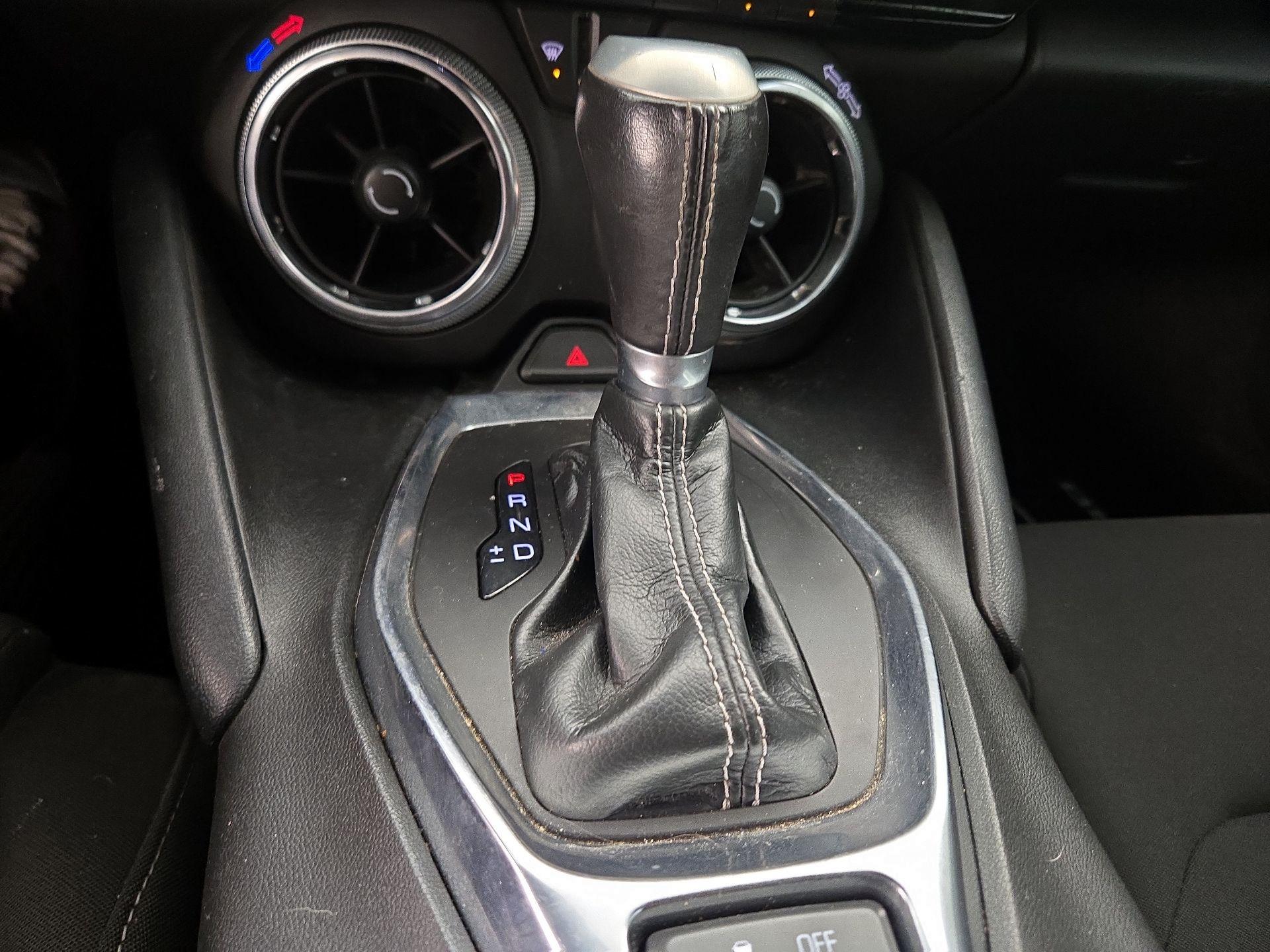 Thumbnail: 2020 Chevrolet Camaro - 16