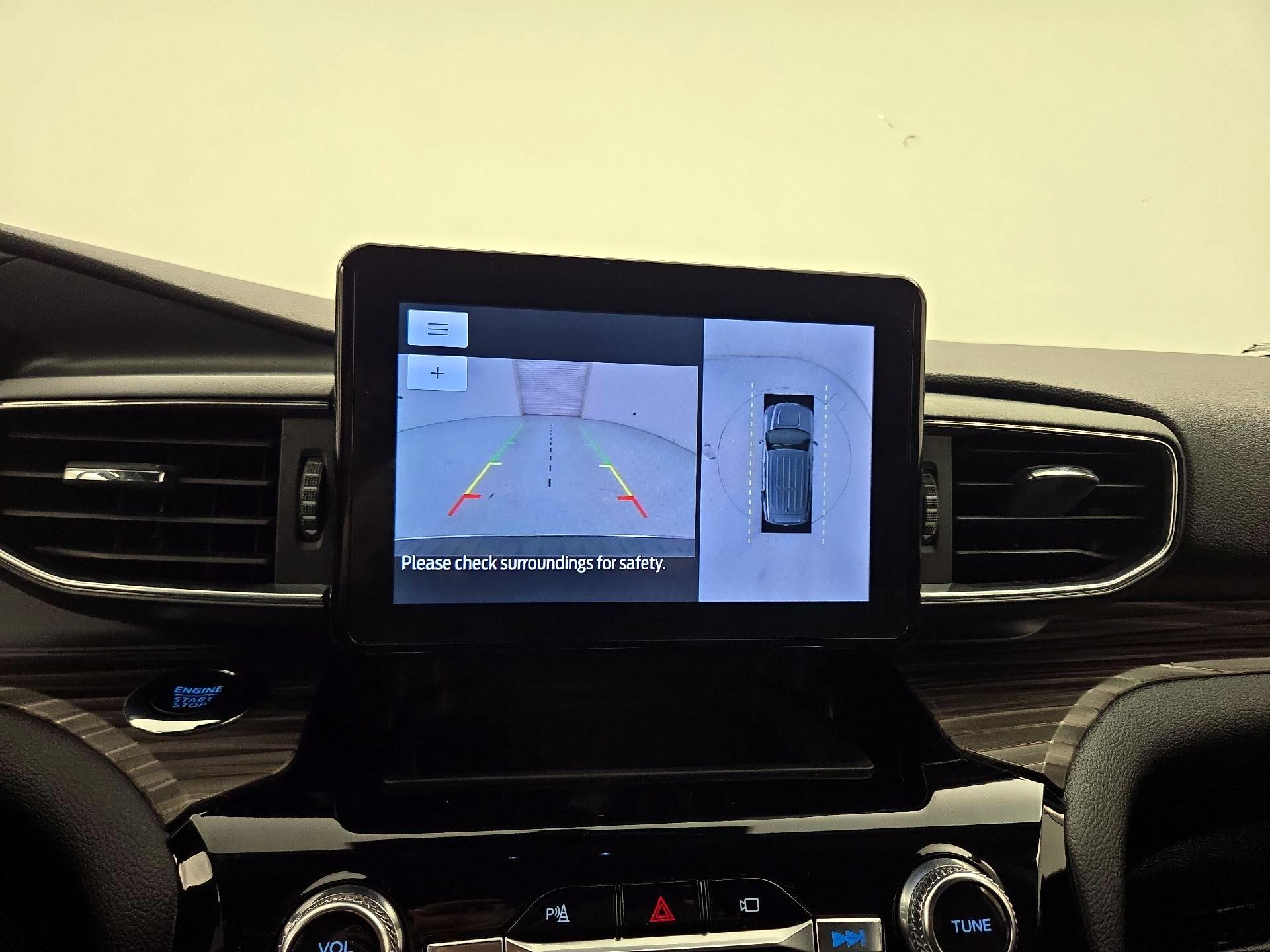 Thumbnail: 2023 Ford Explorer - 15