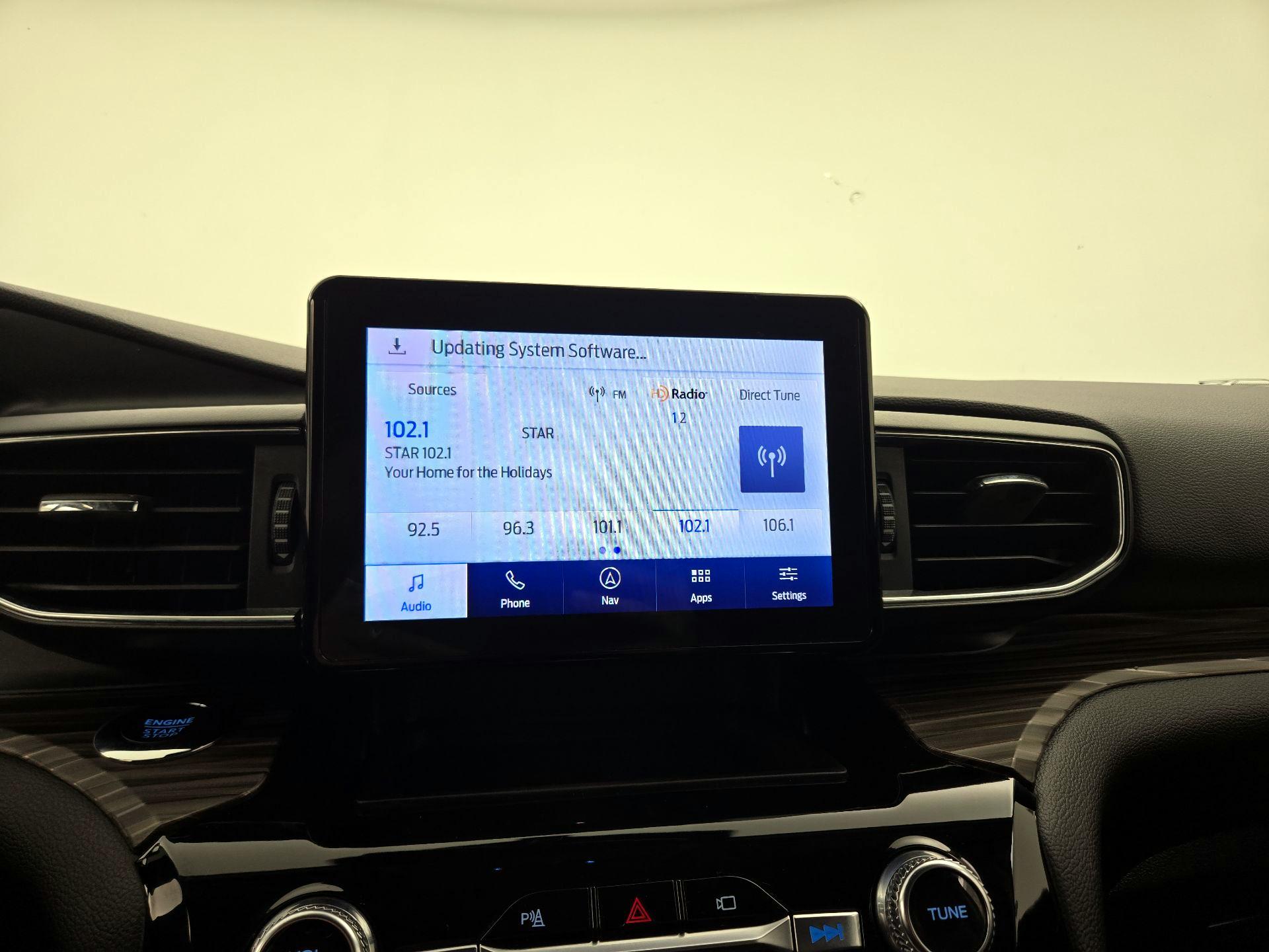 Thumbnail: 2023 Ford Explorer - 16