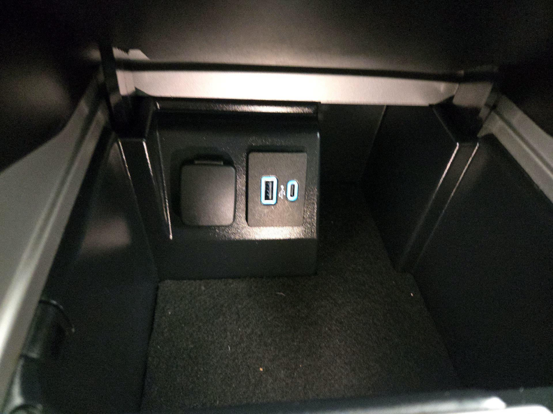 Thumbnail: 2023 Ford Explorer - 19