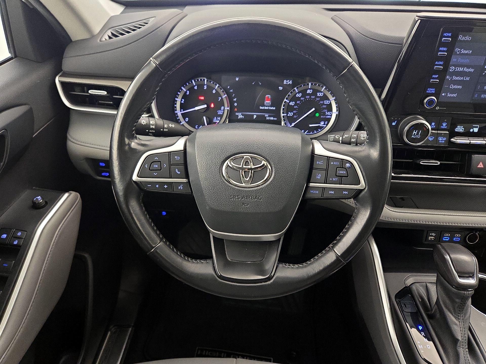 Thumbnail: 2022 Toyota Highlander - 10