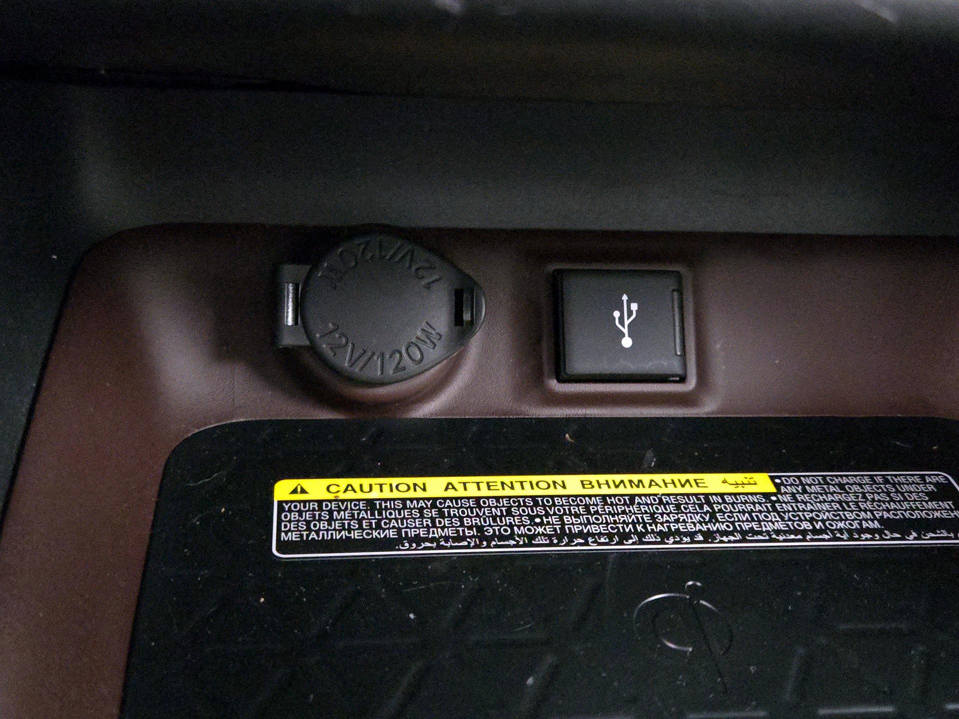 Thumbnail: 2020 Toyota RAV4 - 19