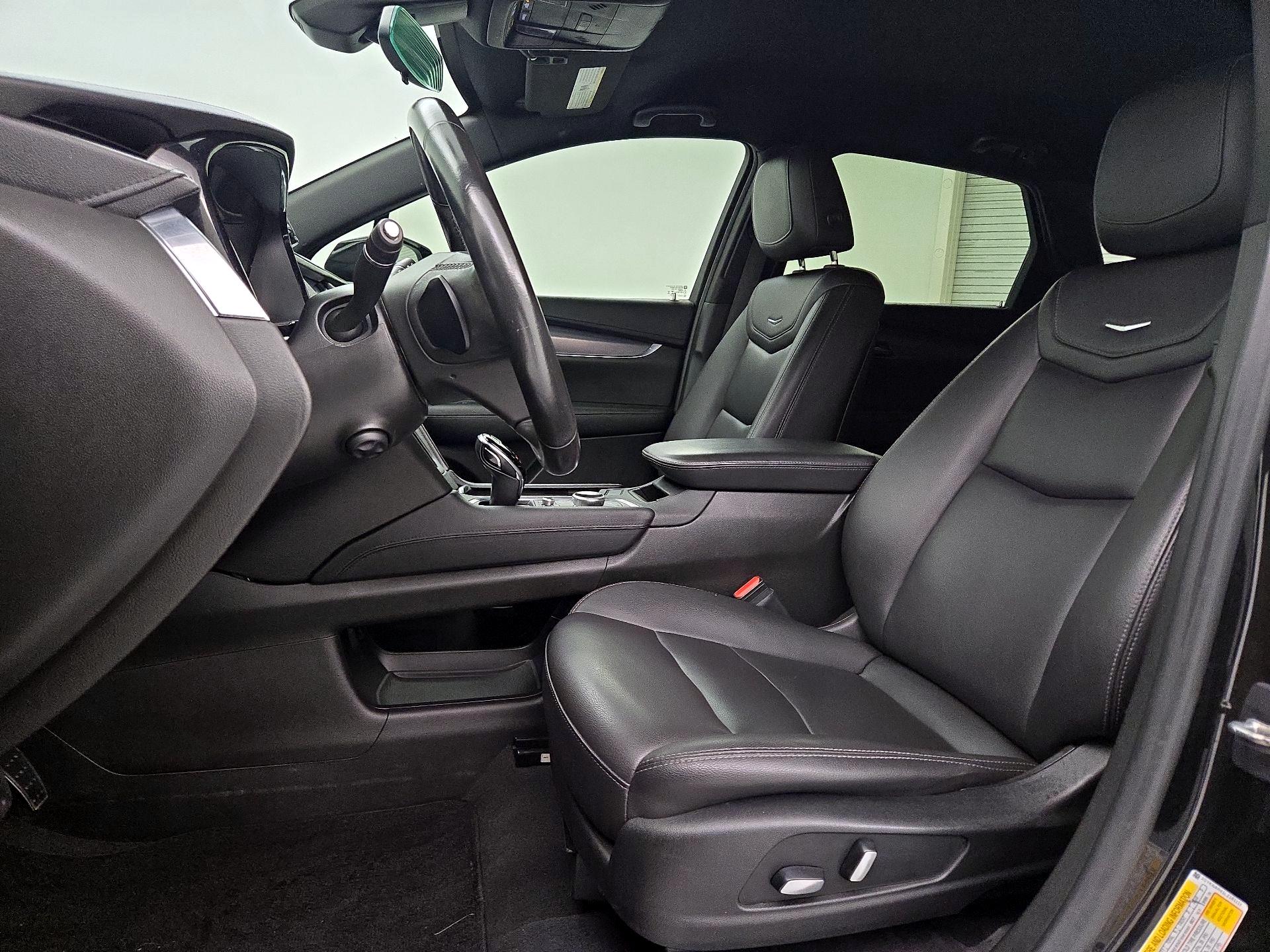 Thumbnail: 2020 Cadillac XT5 - 11