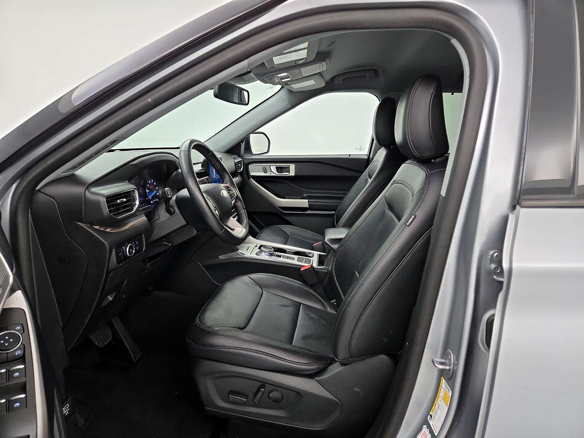 Thumbnail: 2023 Ford Explorer - 11