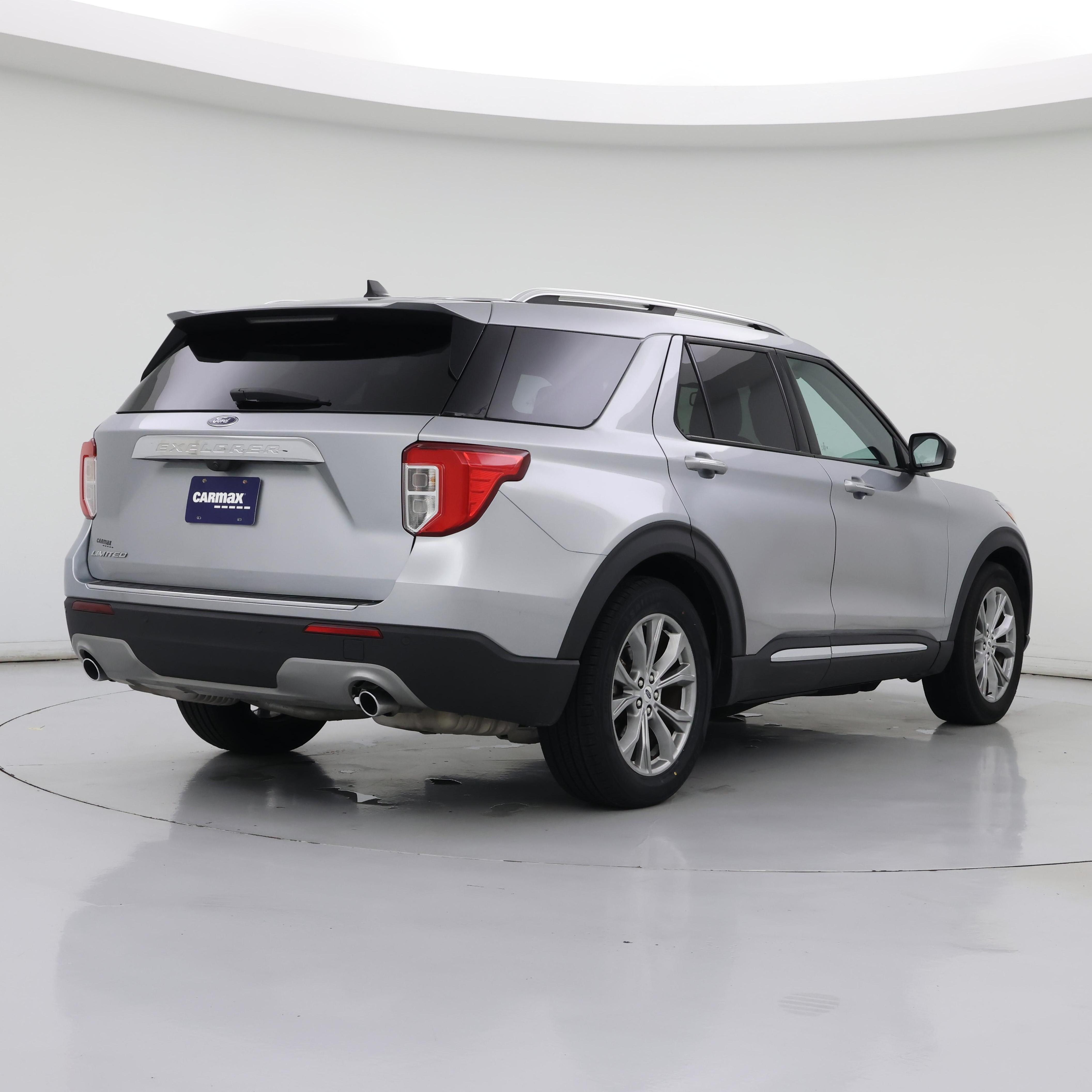 Thumbnail: 2023 Ford Explorer - 8