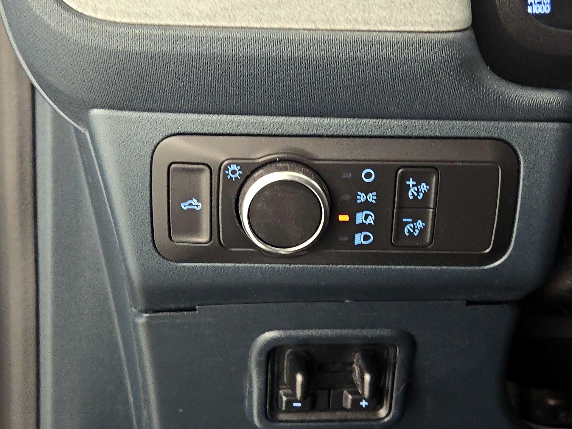 Thumbnail: 2022 Ford Maverick - 13