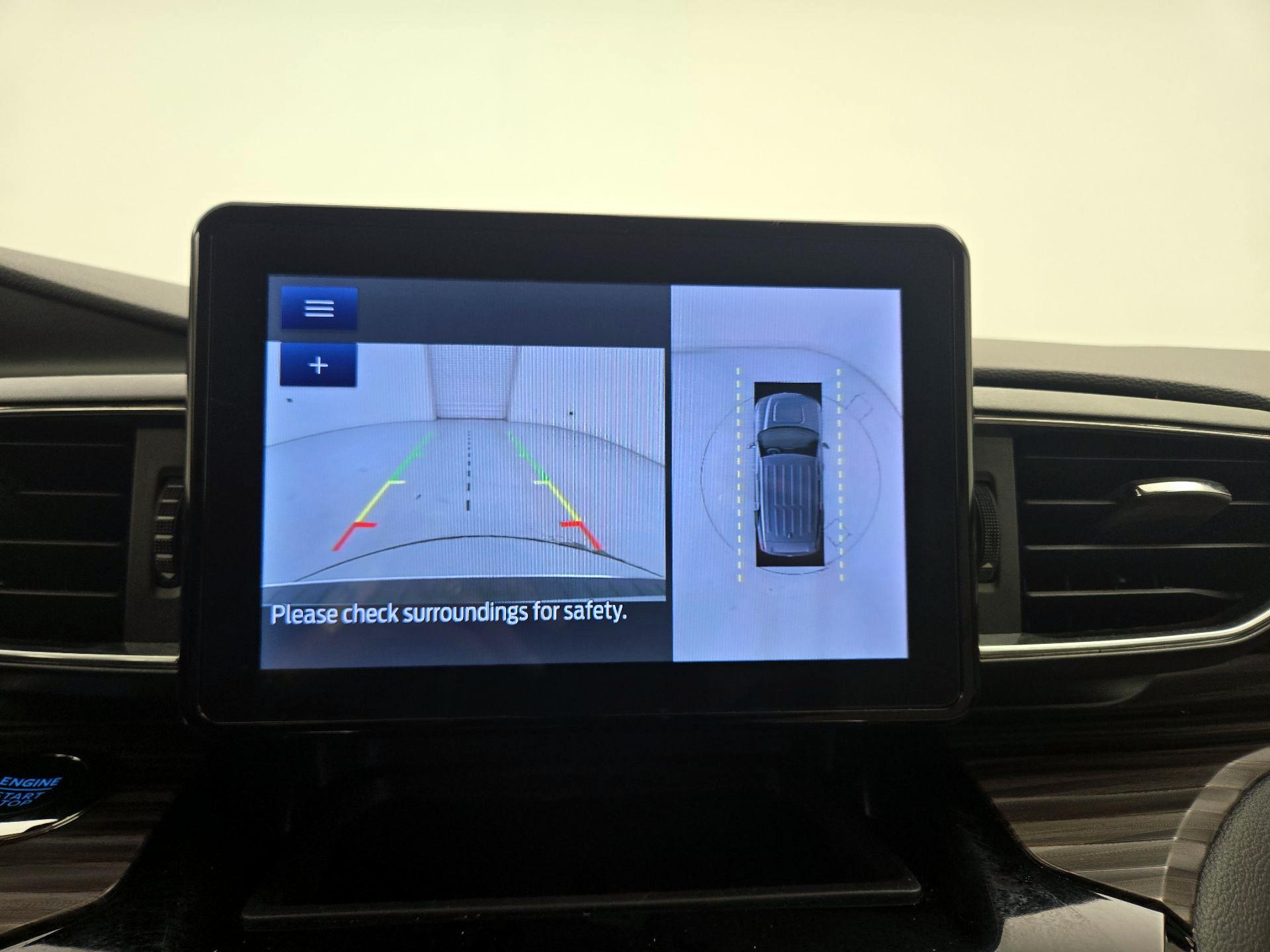 Thumbnail: 2023 Ford Explorer - 15