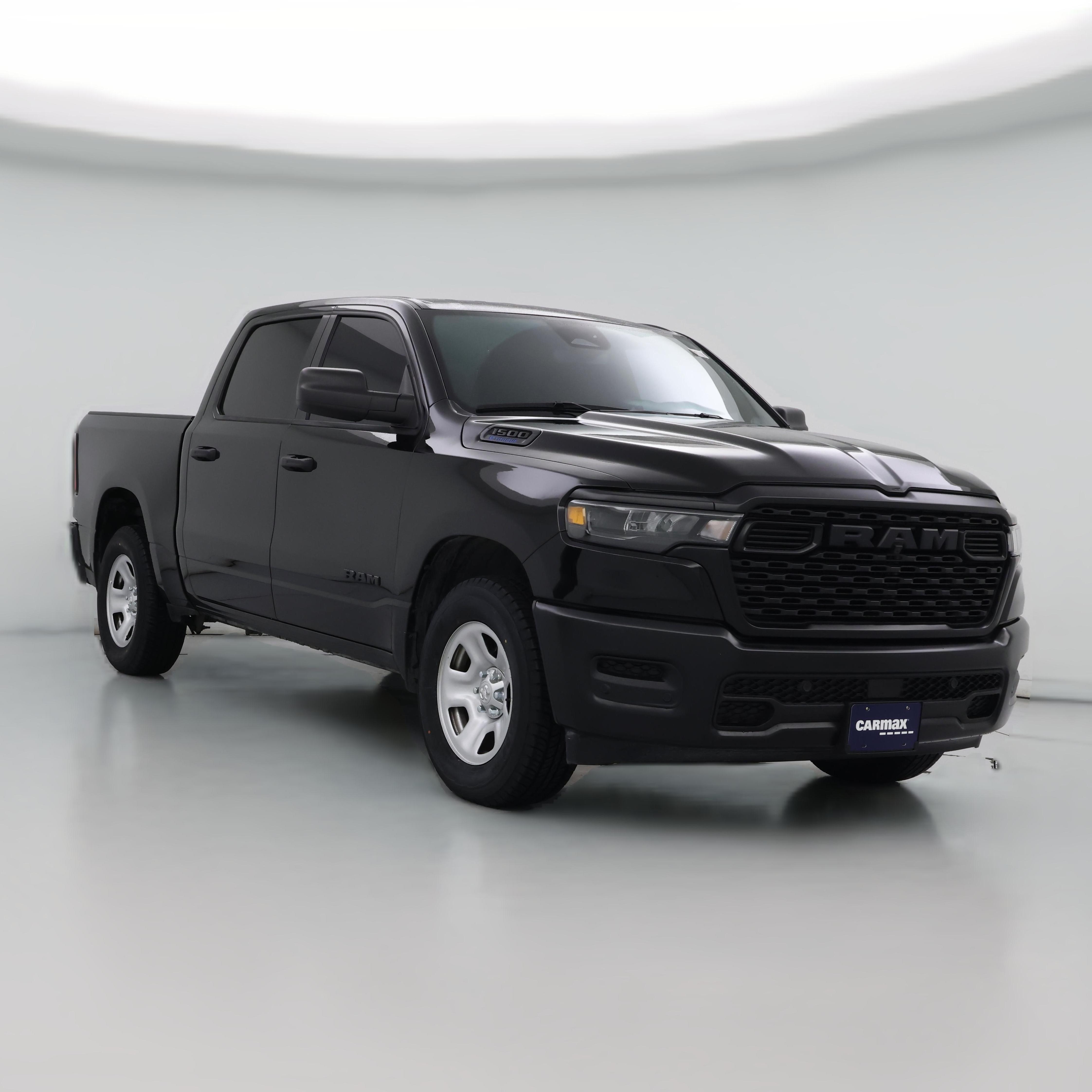 Thumbnail: 2025 RAM 1500 - 1