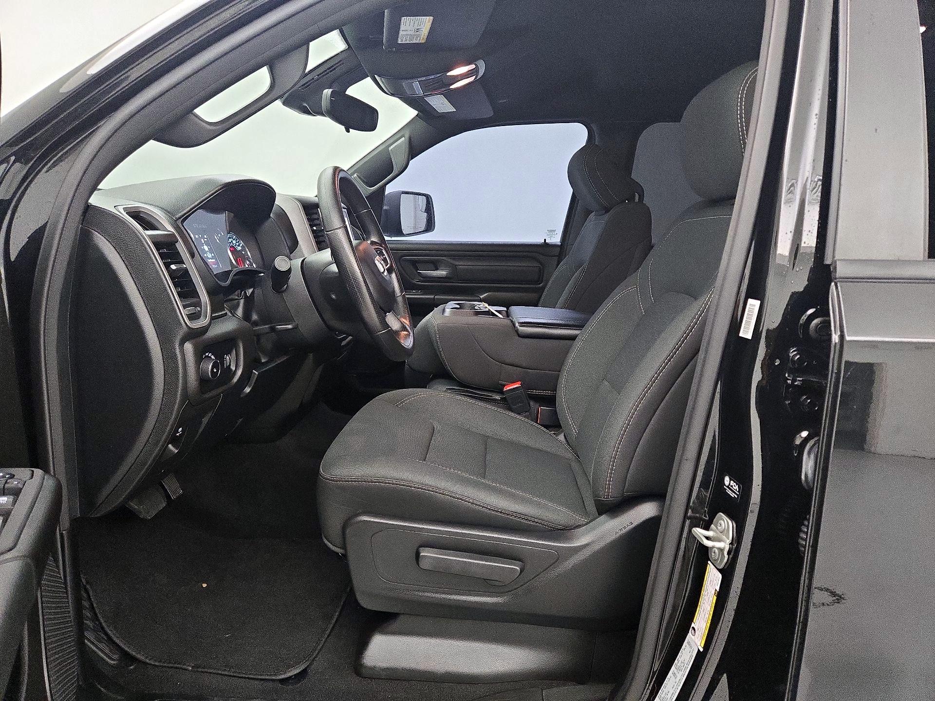 Thumbnail: 2025 RAM 1500 - 11