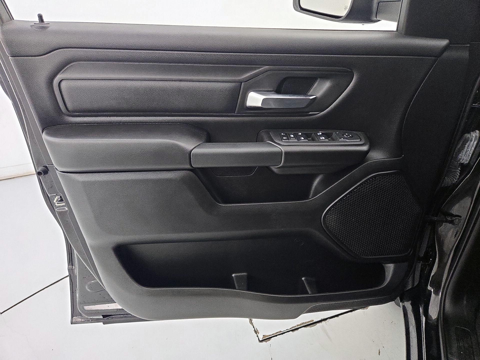 Thumbnail: 2025 RAM 1500 - 12