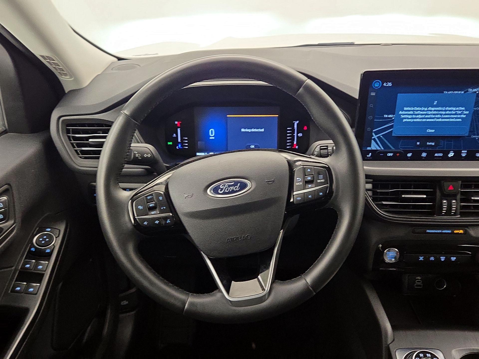 Thumbnail: 2024 Ford Escape - 10