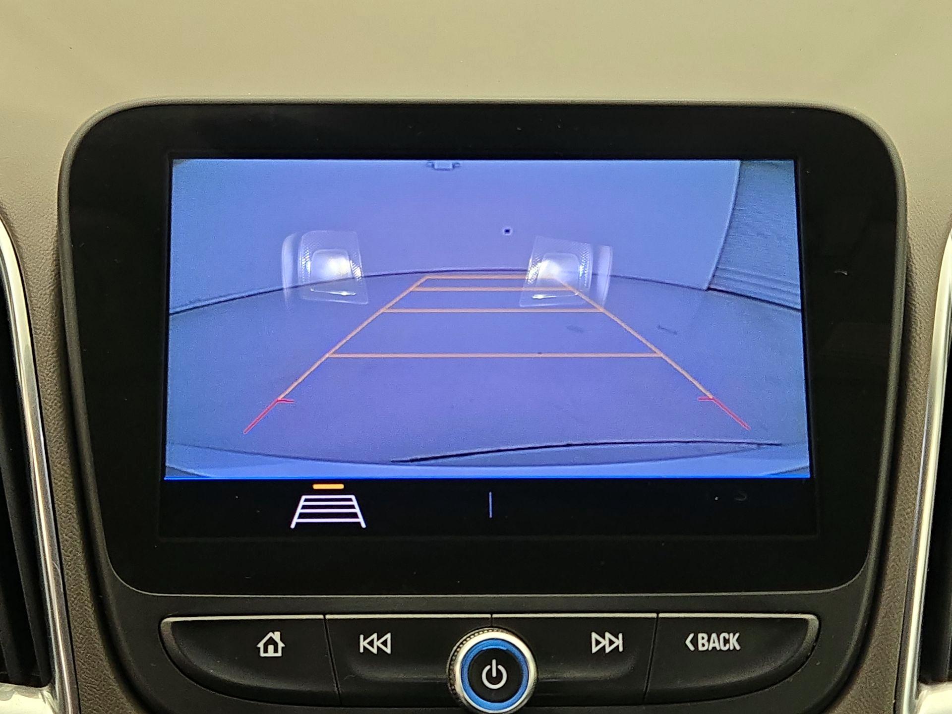 Thumbnail: 2020 Chevrolet Malibu - 14