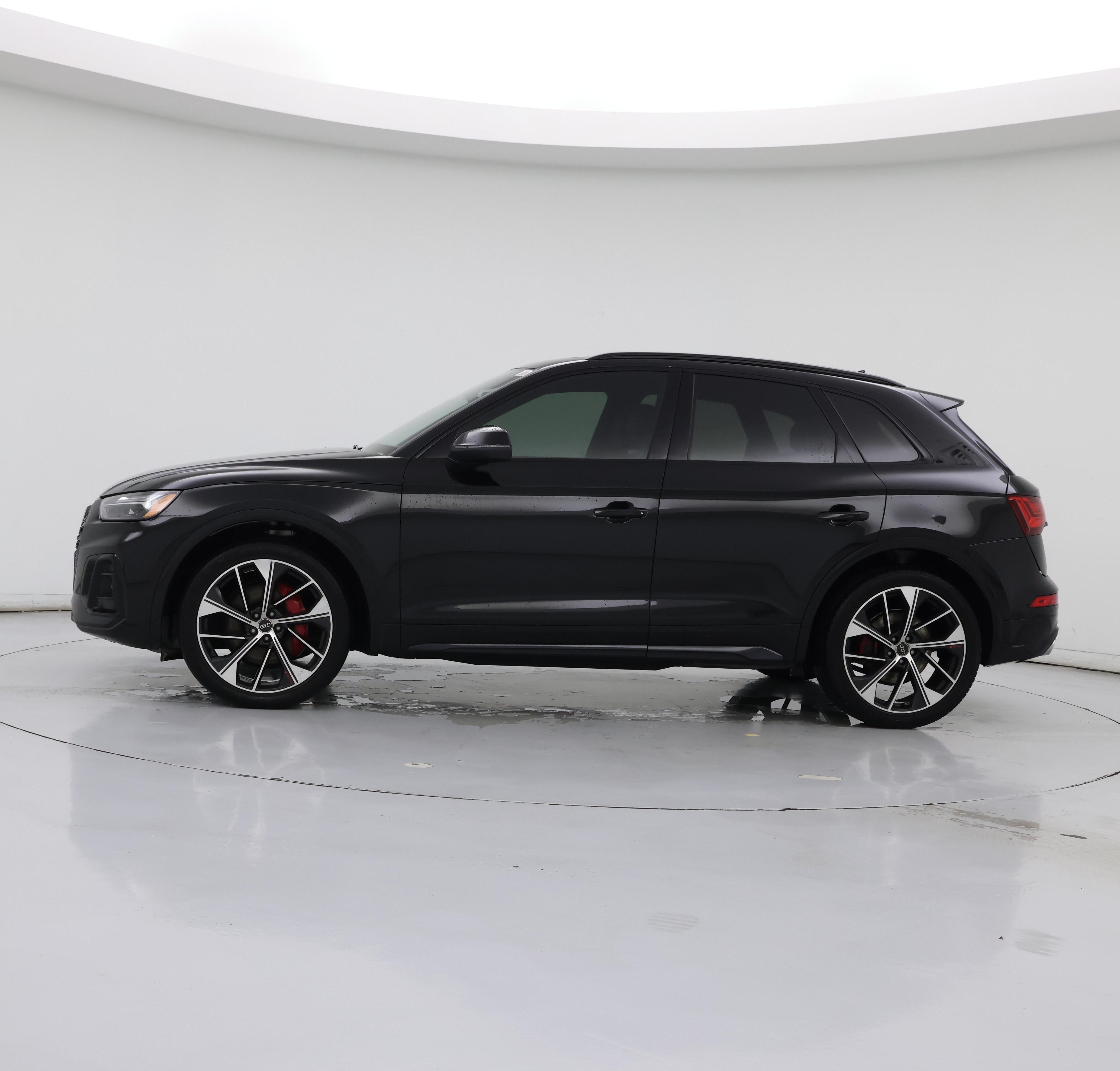 Thumbnail: 2021 Audi SQ5 - 3