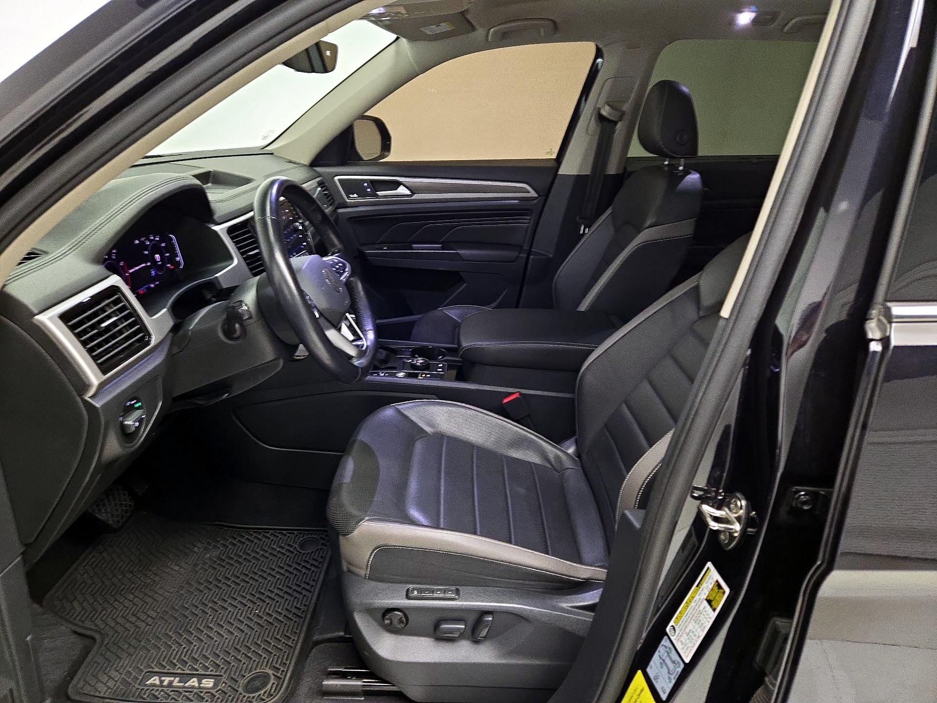 Thumbnail: 2021 Volkswagen Atlas - 11