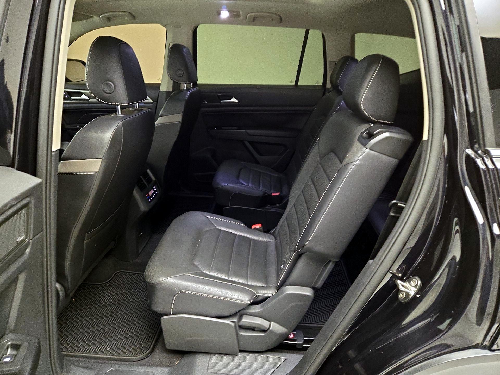 Thumbnail: 2021 Volkswagen Atlas - 20