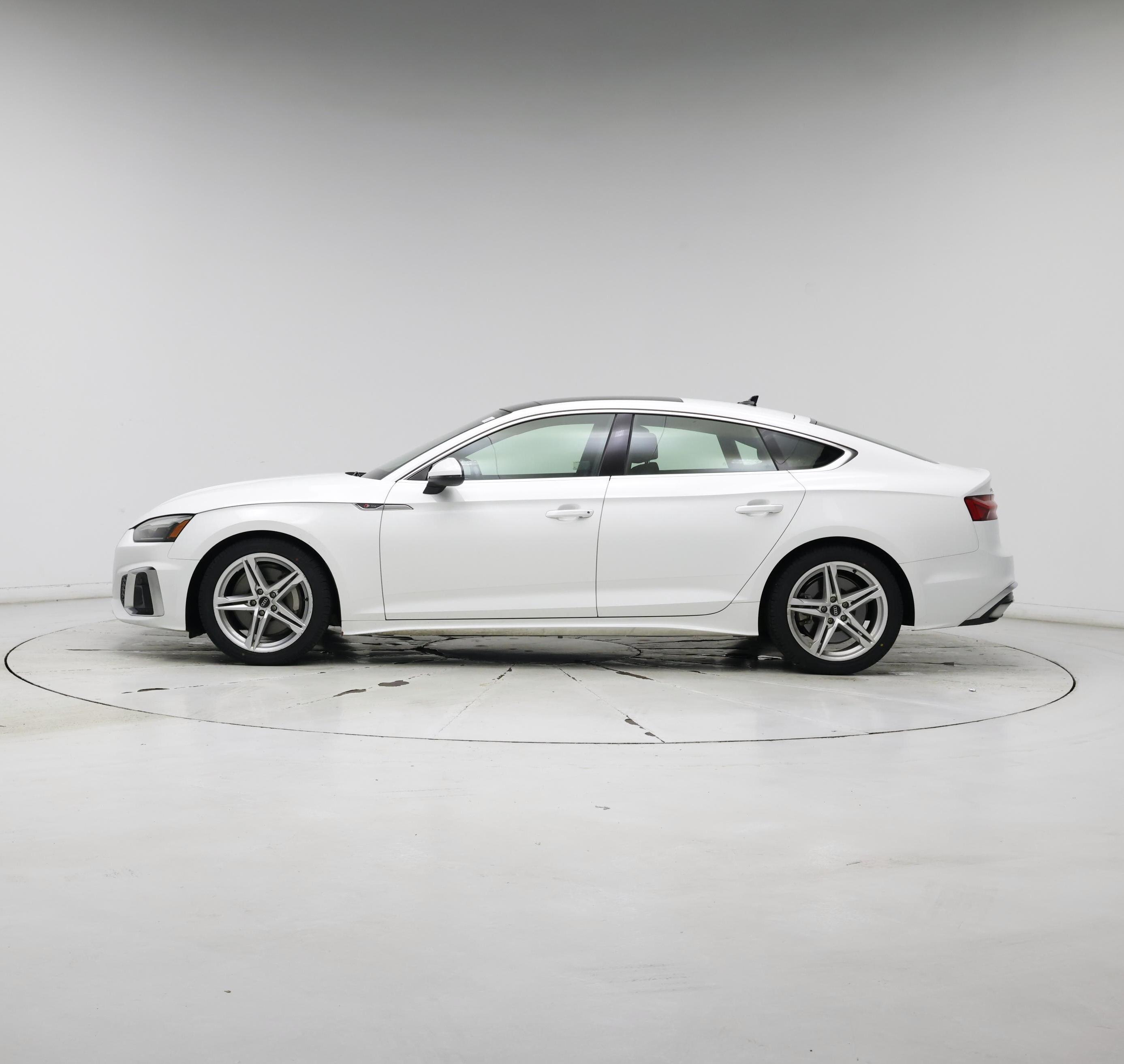 Thumbnail: 2022 Audi A5 - 3