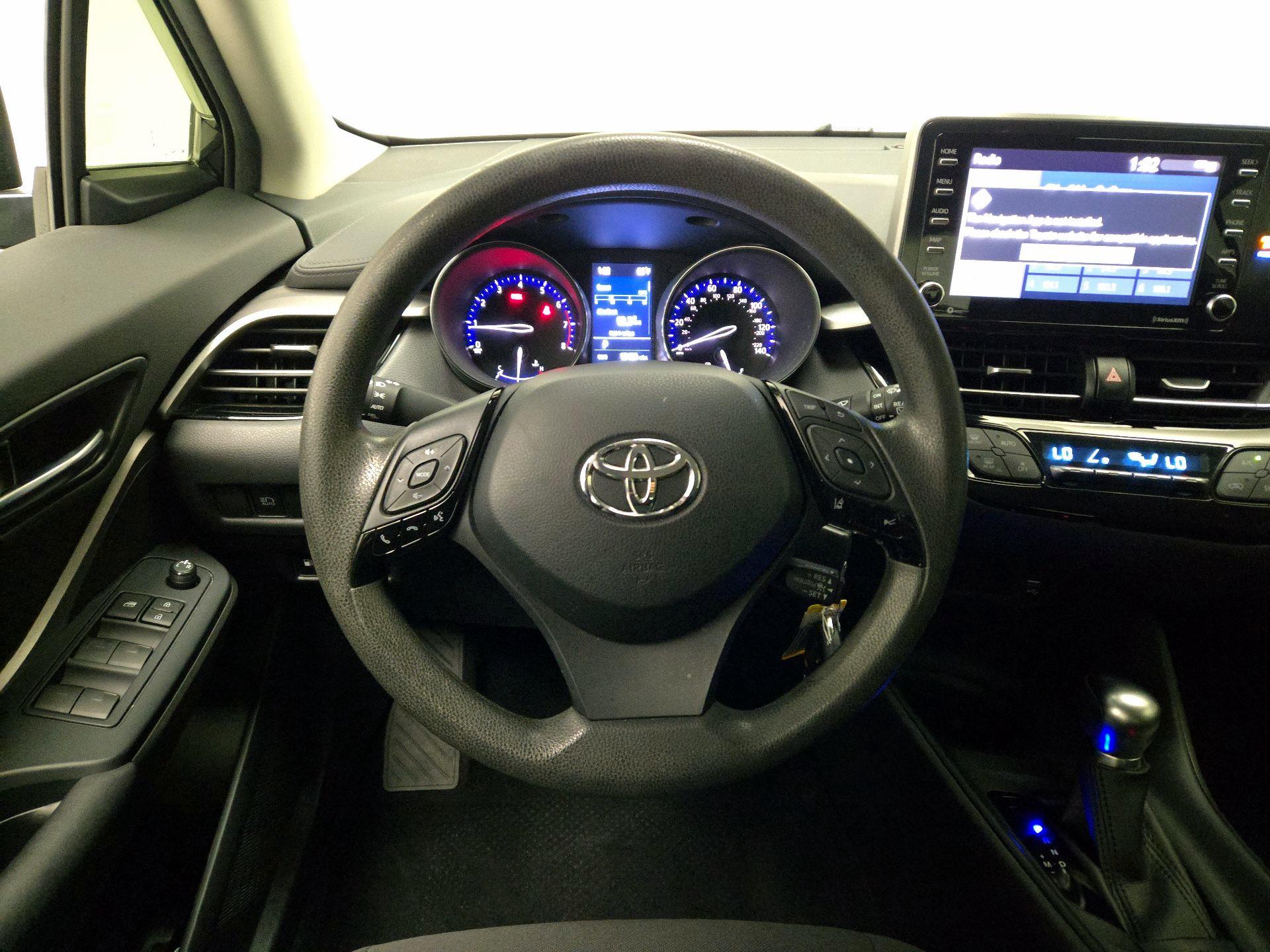 Thumbnail: 2021 Toyota C-HR - 10