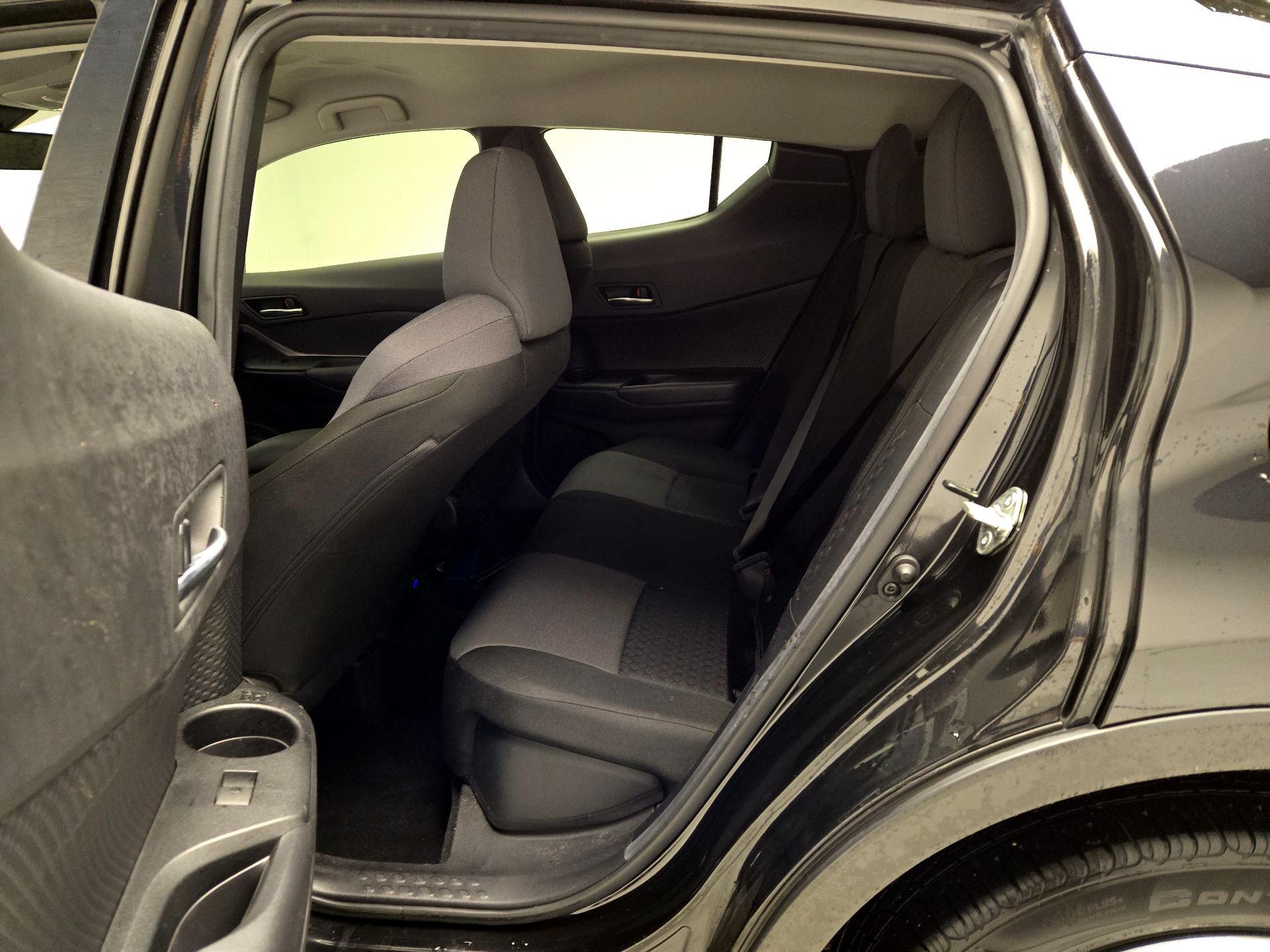 Thumbnail: 2021 Toyota C-HR - 19