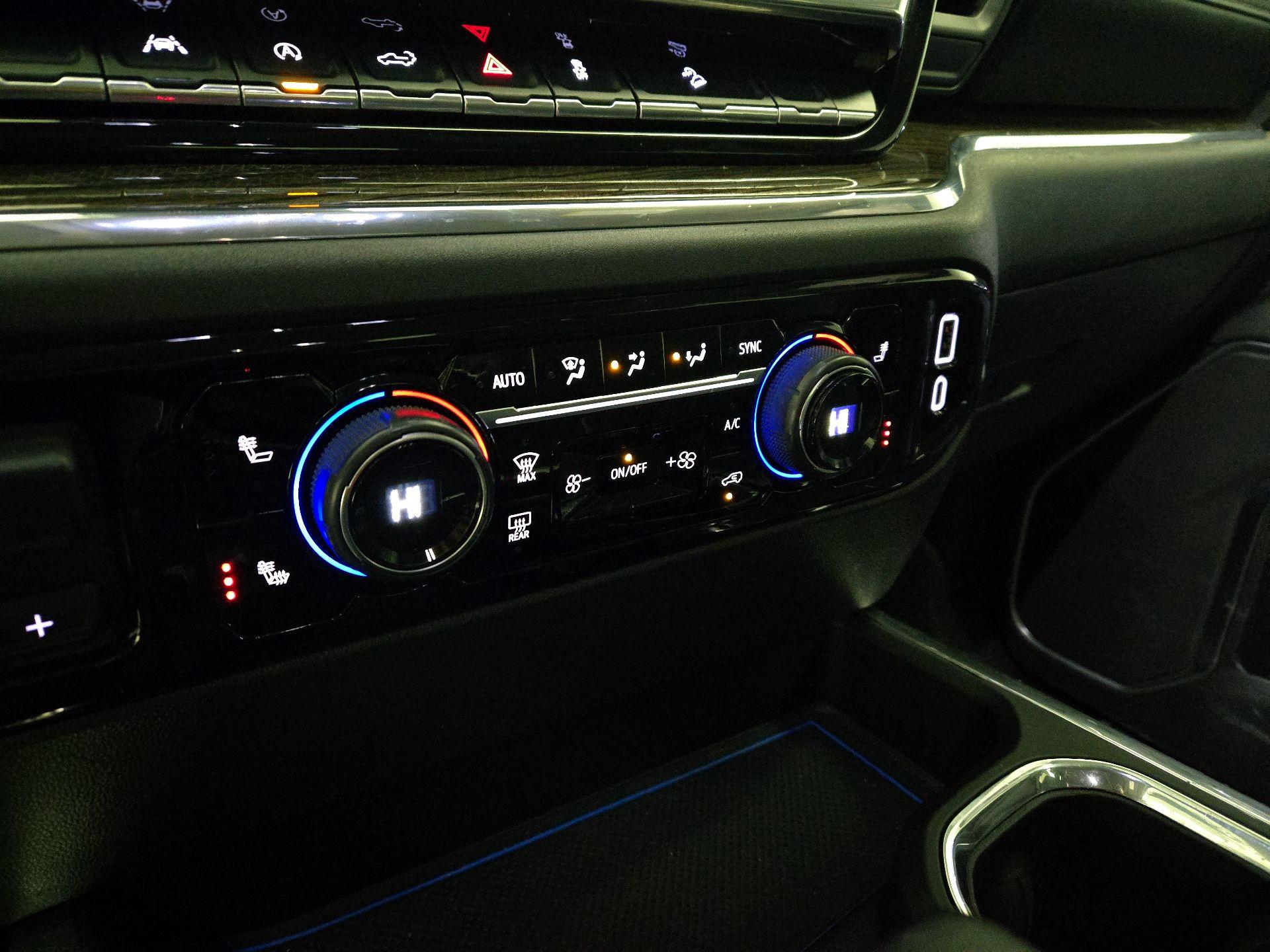 Thumbnail: 2022 Chevrolet Silverado 1500 - 16