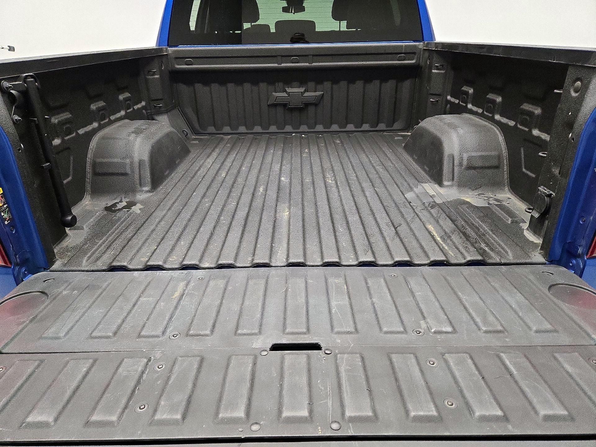 Thumbnail: 2022 Chevrolet Silverado 1500 - 20