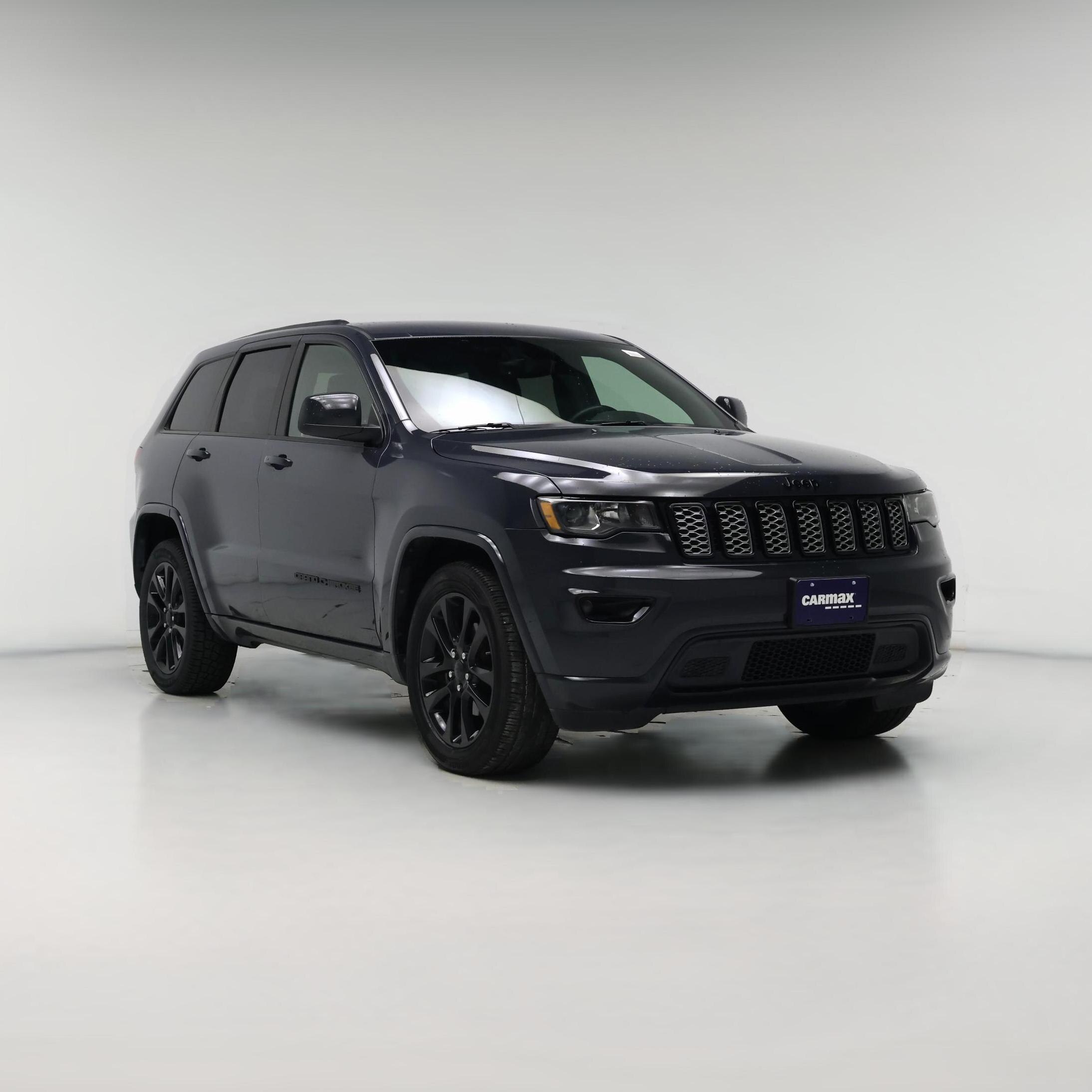 Thumbnail: 2018 Jeep Grand Cherokee - 1