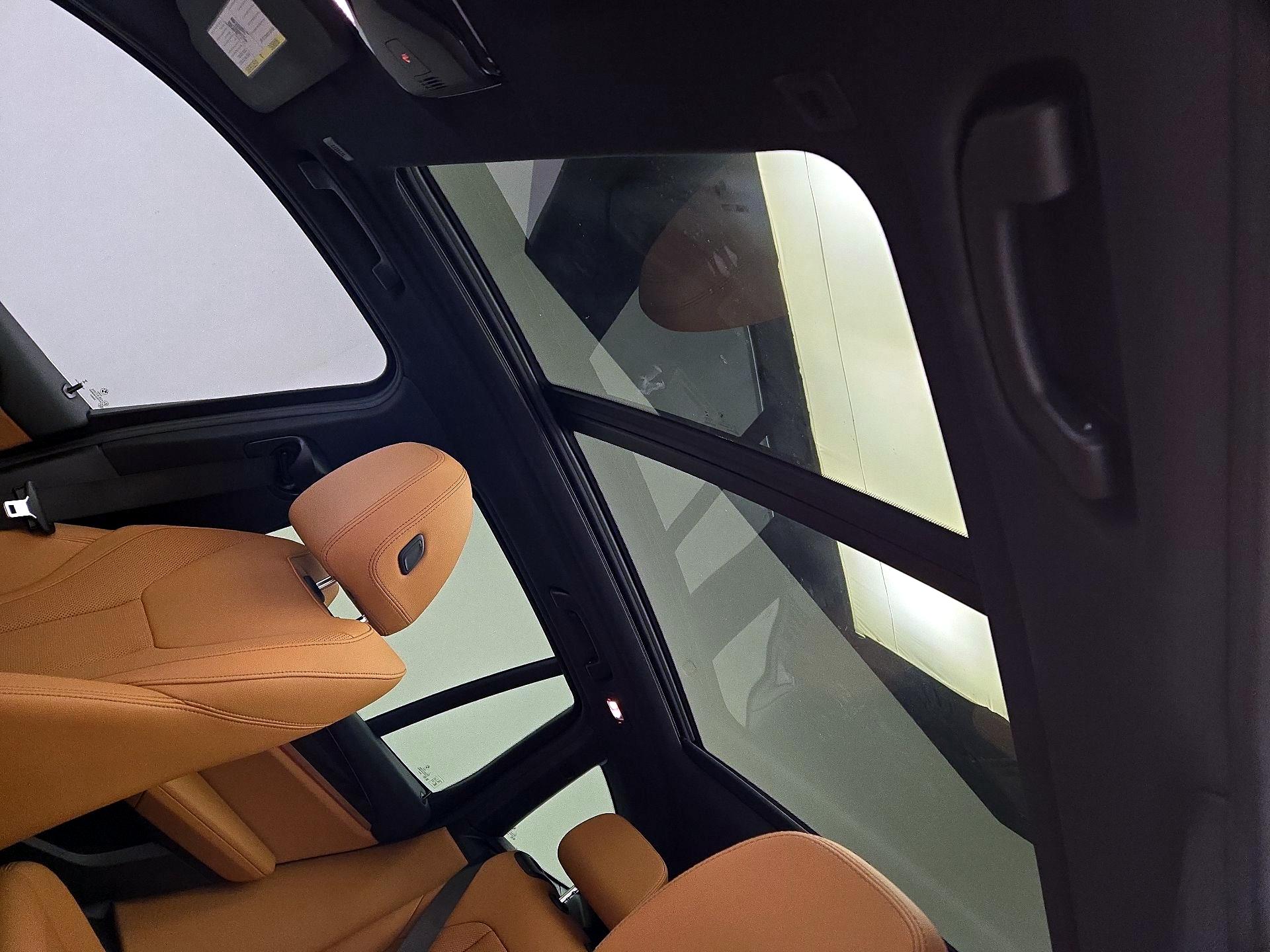 Thumbnail: 2023 BMW X3 - 20