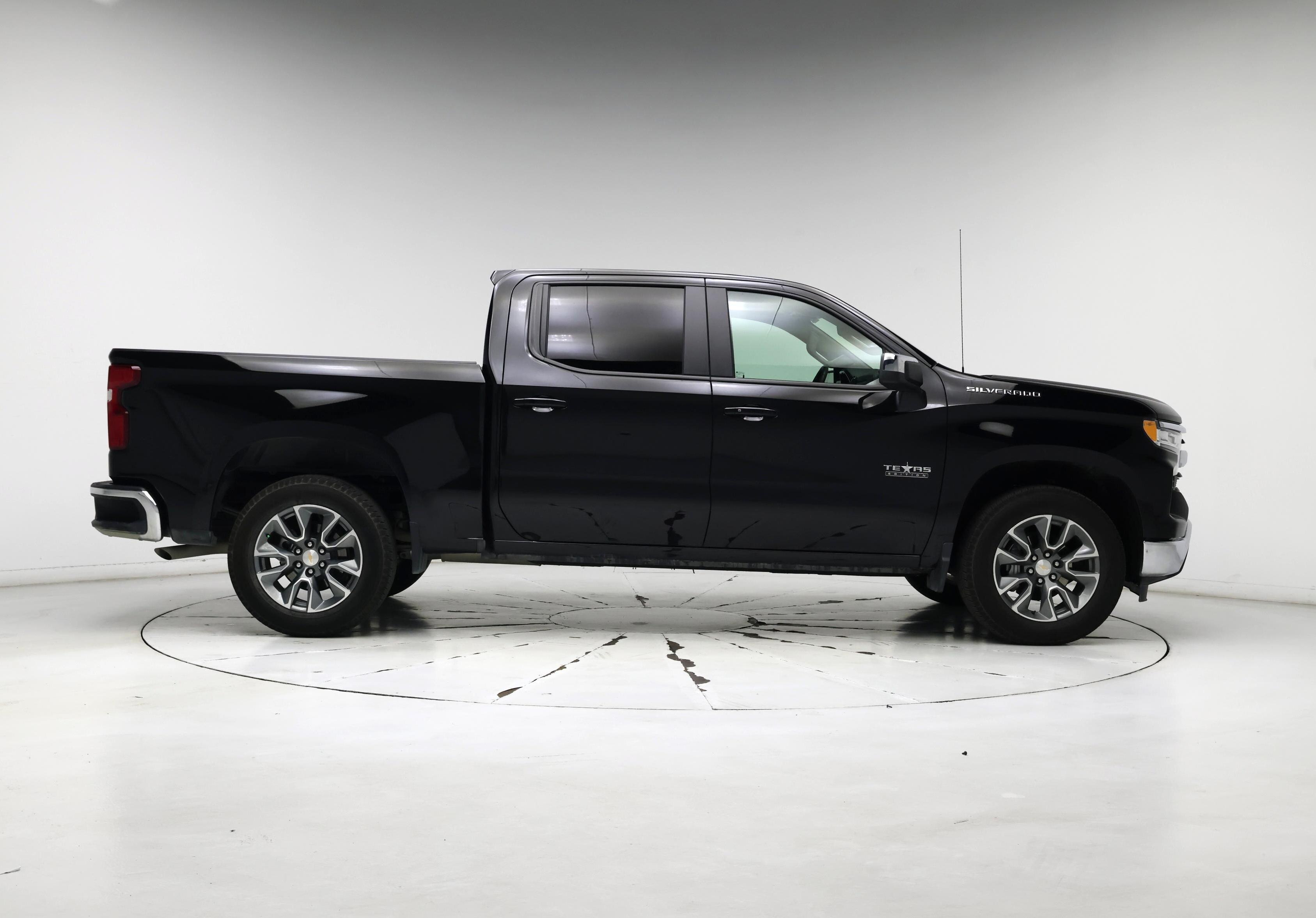 Thumbnail: 2025 Chevrolet Silverado 1500 - 7