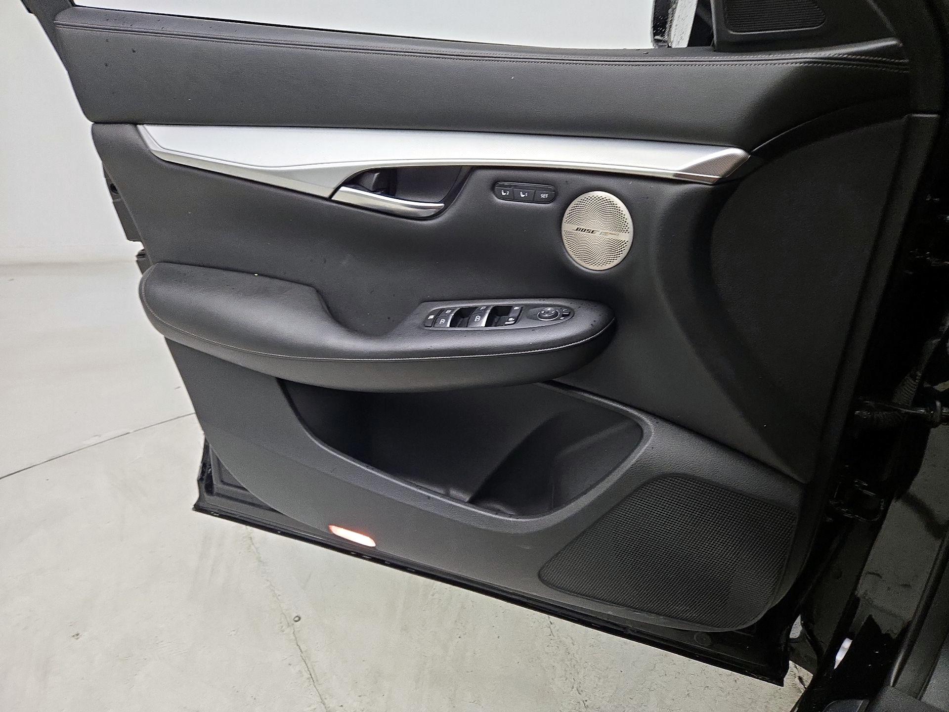 Thumbnail: 2019 INFINITI QX50 - 12