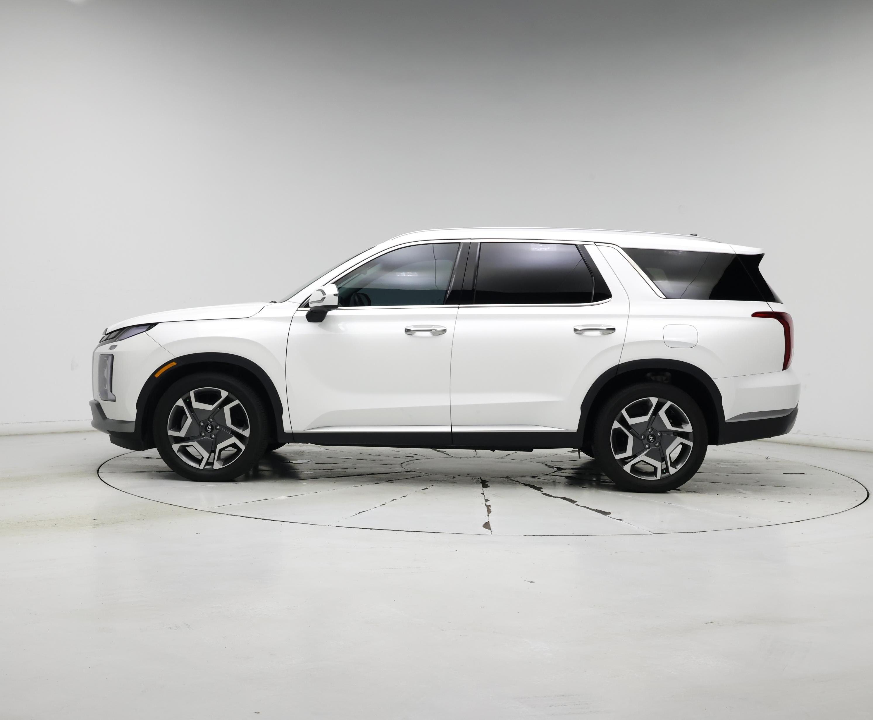 Thumbnail: 2024 Hyundai Palisade - 3