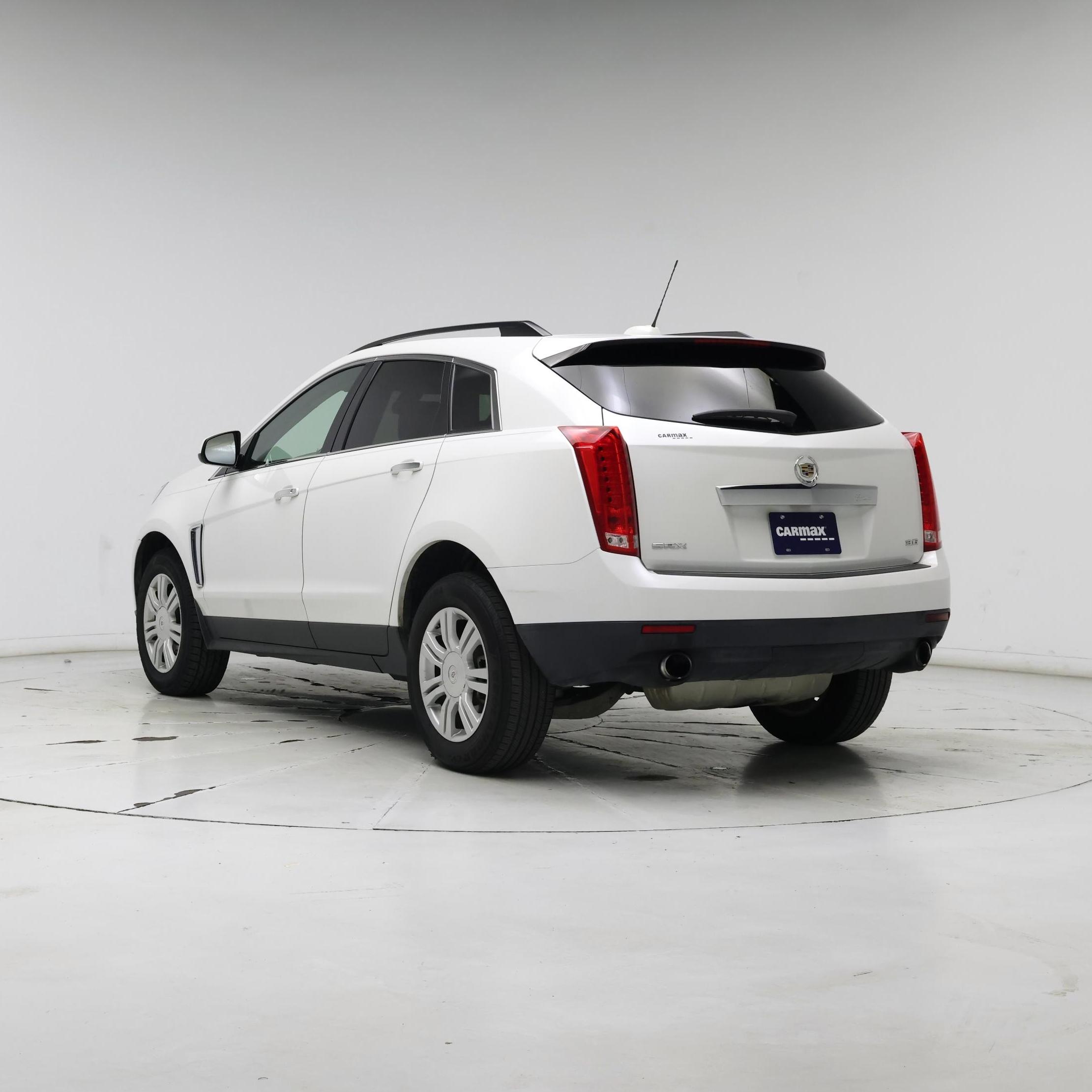 Thumbnail: 2016 Cadillac SRX - 2