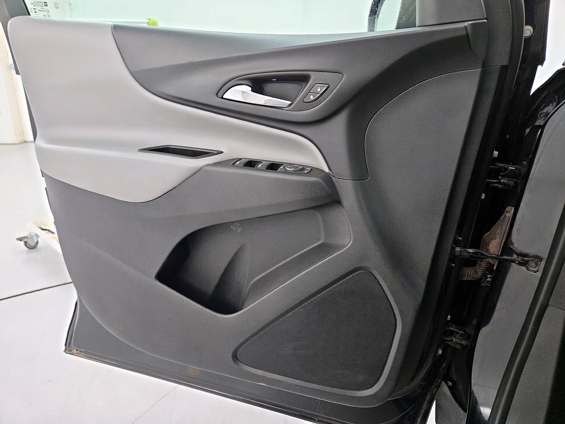 Thumbnail: 2023 Chevrolet Equinox - 12