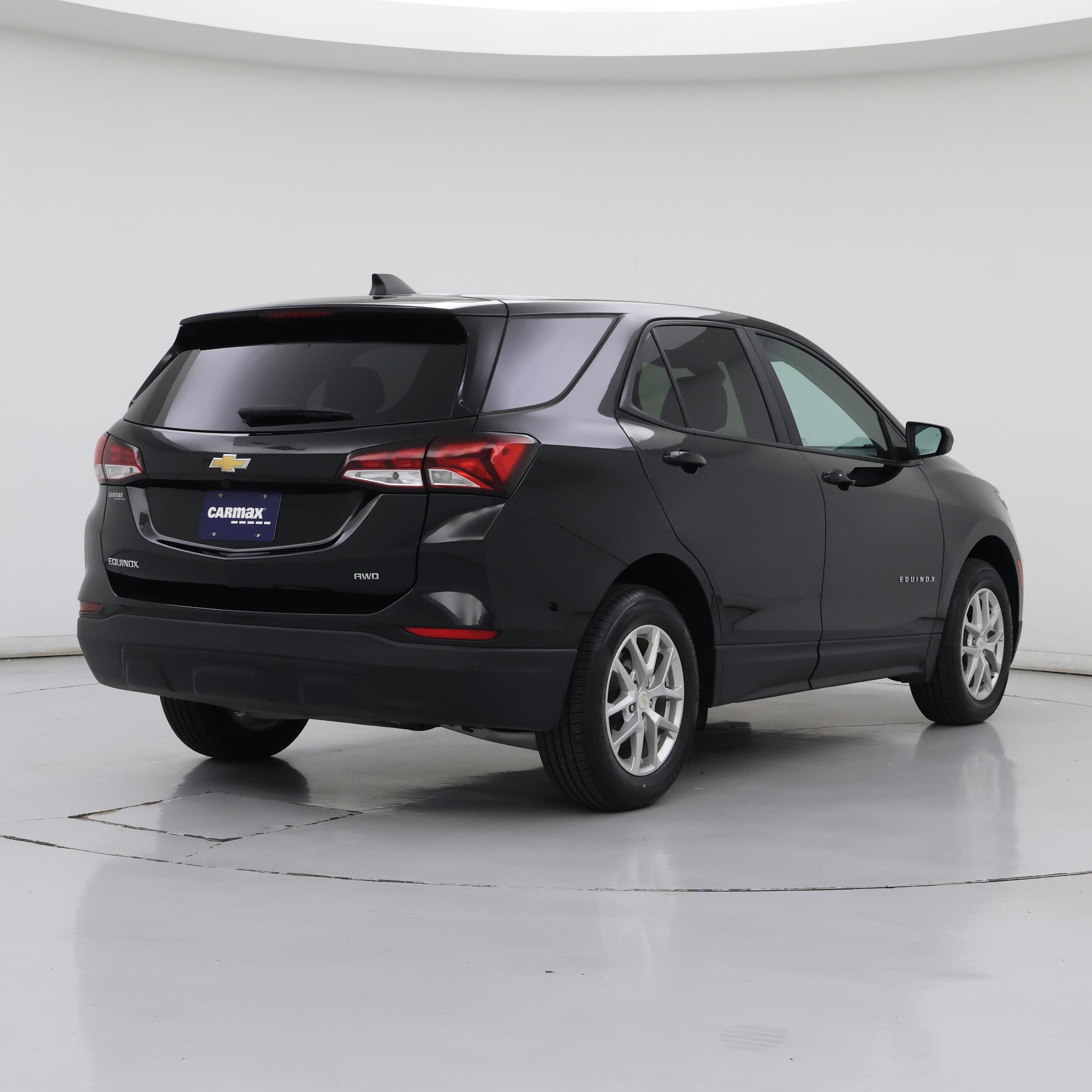 Thumbnail: 2023 Chevrolet Equinox - 8