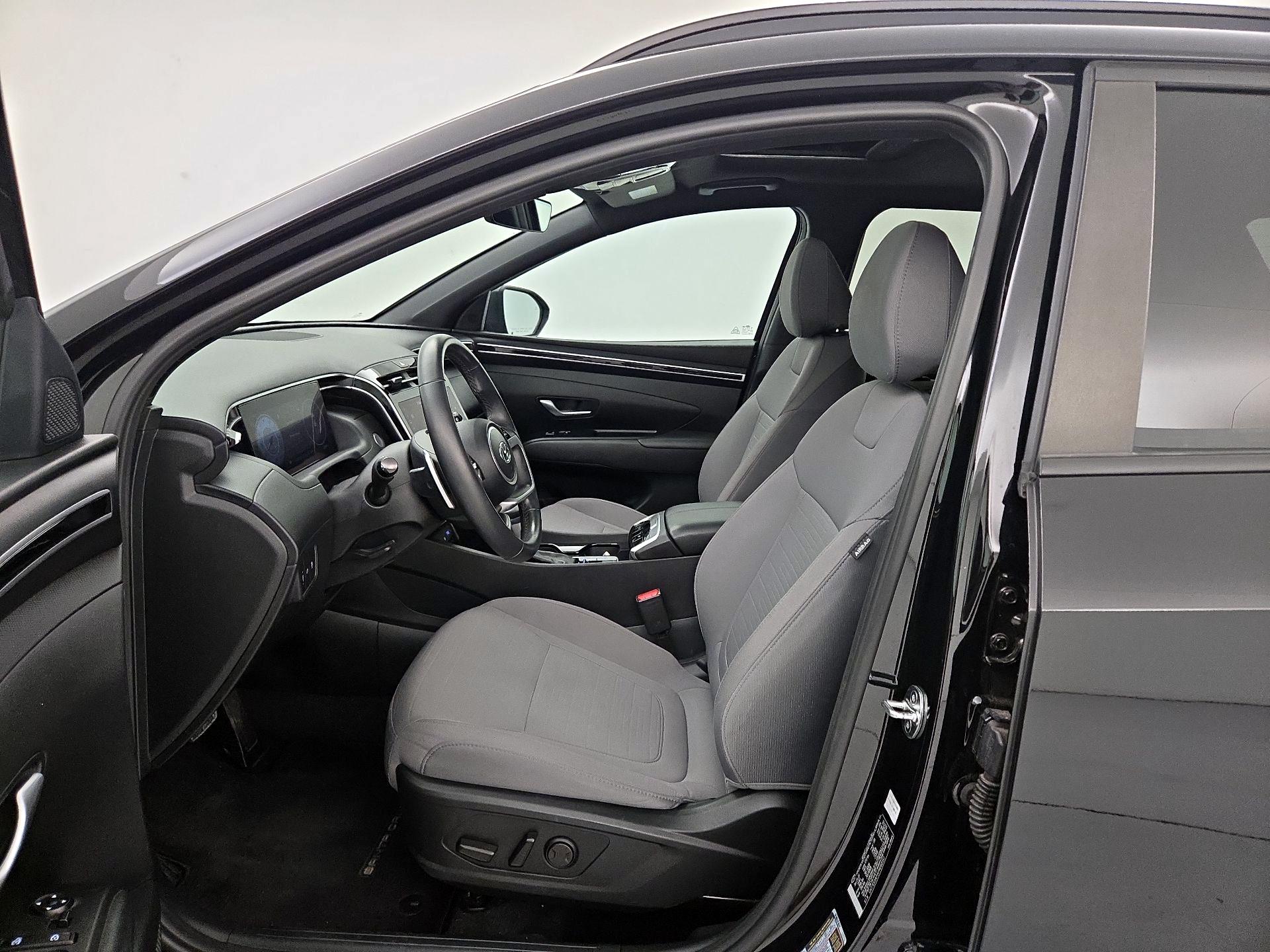 Thumbnail: 2023 Hyundai Santa Cruz - 11