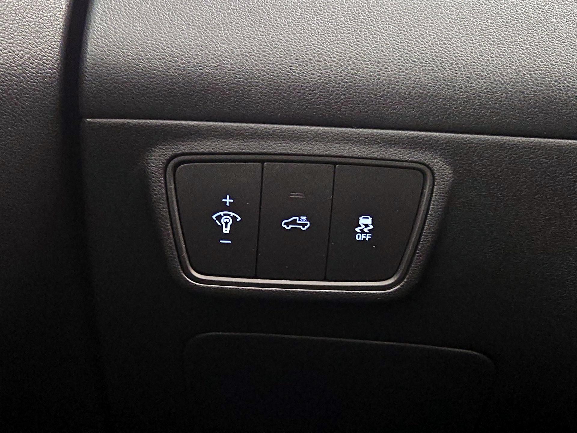 Thumbnail: 2023 Hyundai Santa Cruz - 13