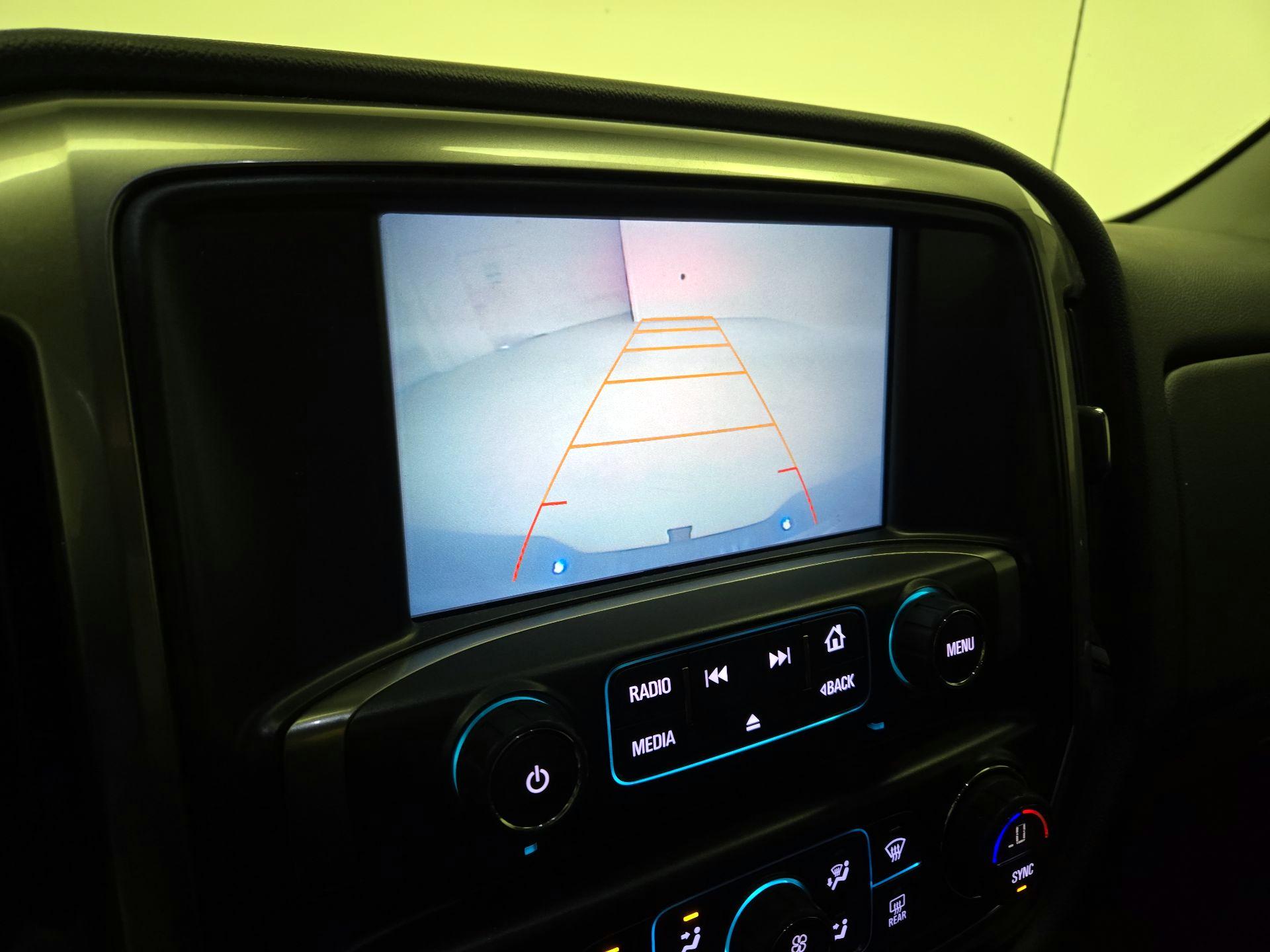 Thumbnail: 2016 Chevrolet Silverado 2500 - 14