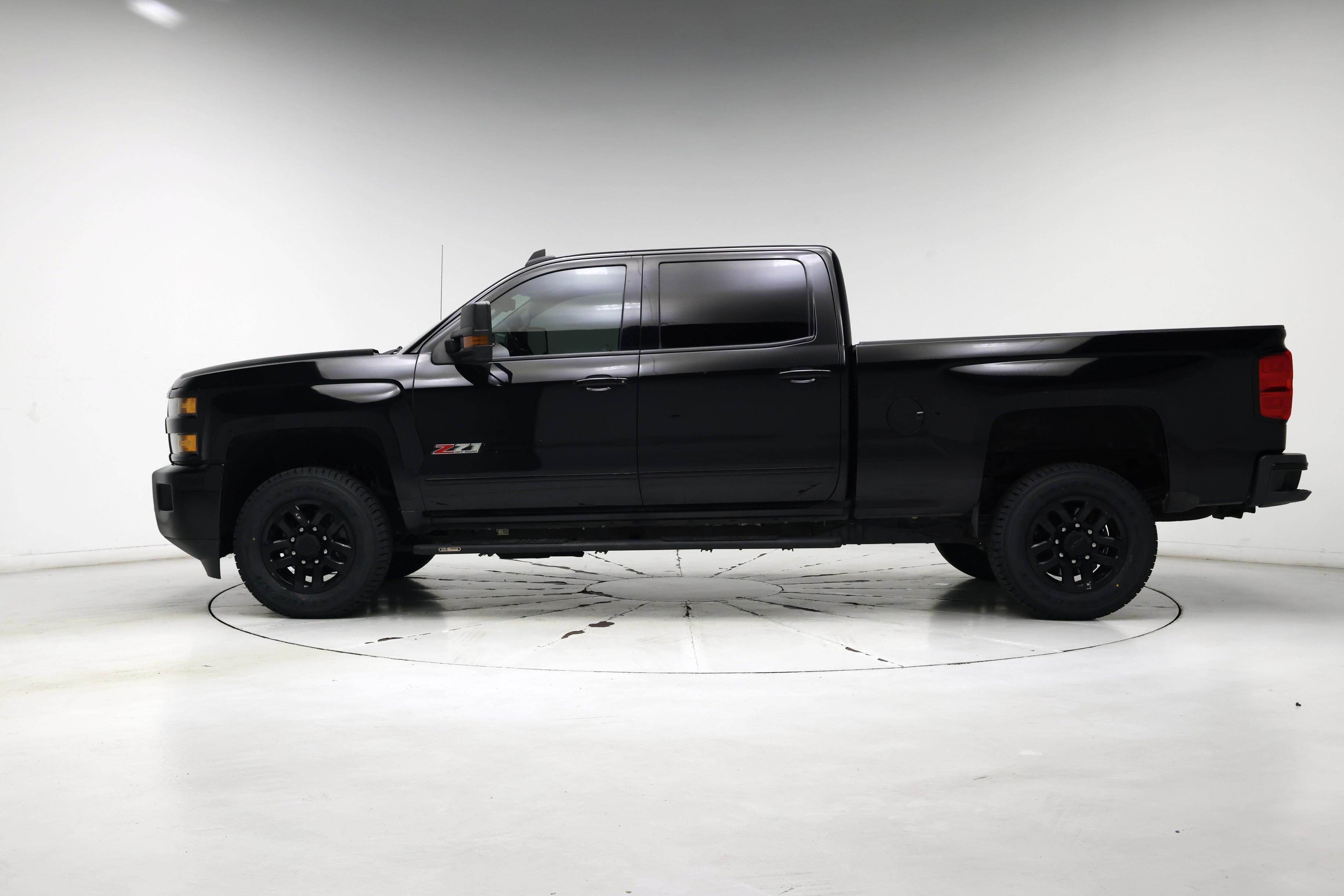 Thumbnail: 2016 Chevrolet Silverado 2500 - 3