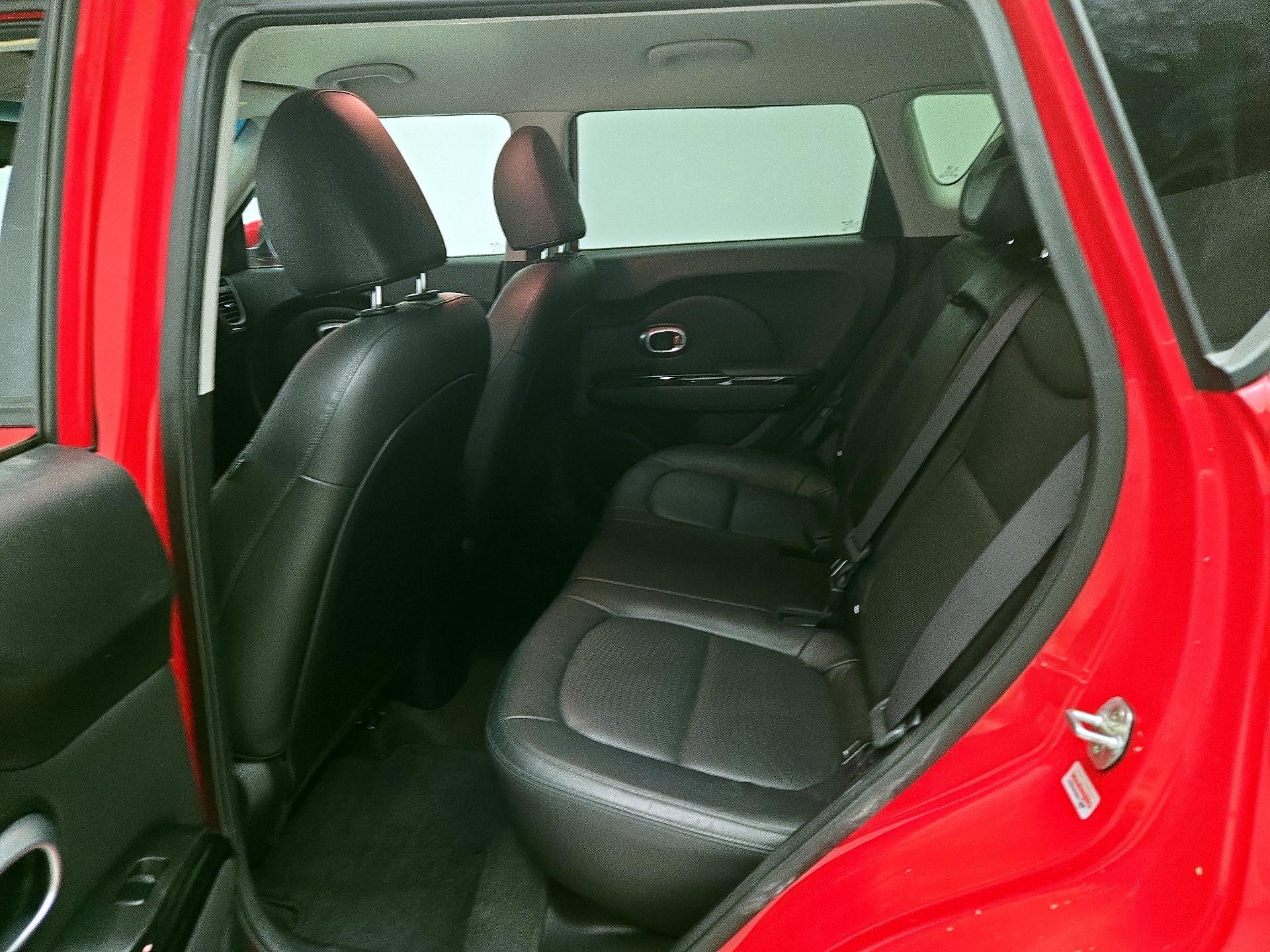 Thumbnail: 2016 Kia Soul - 19