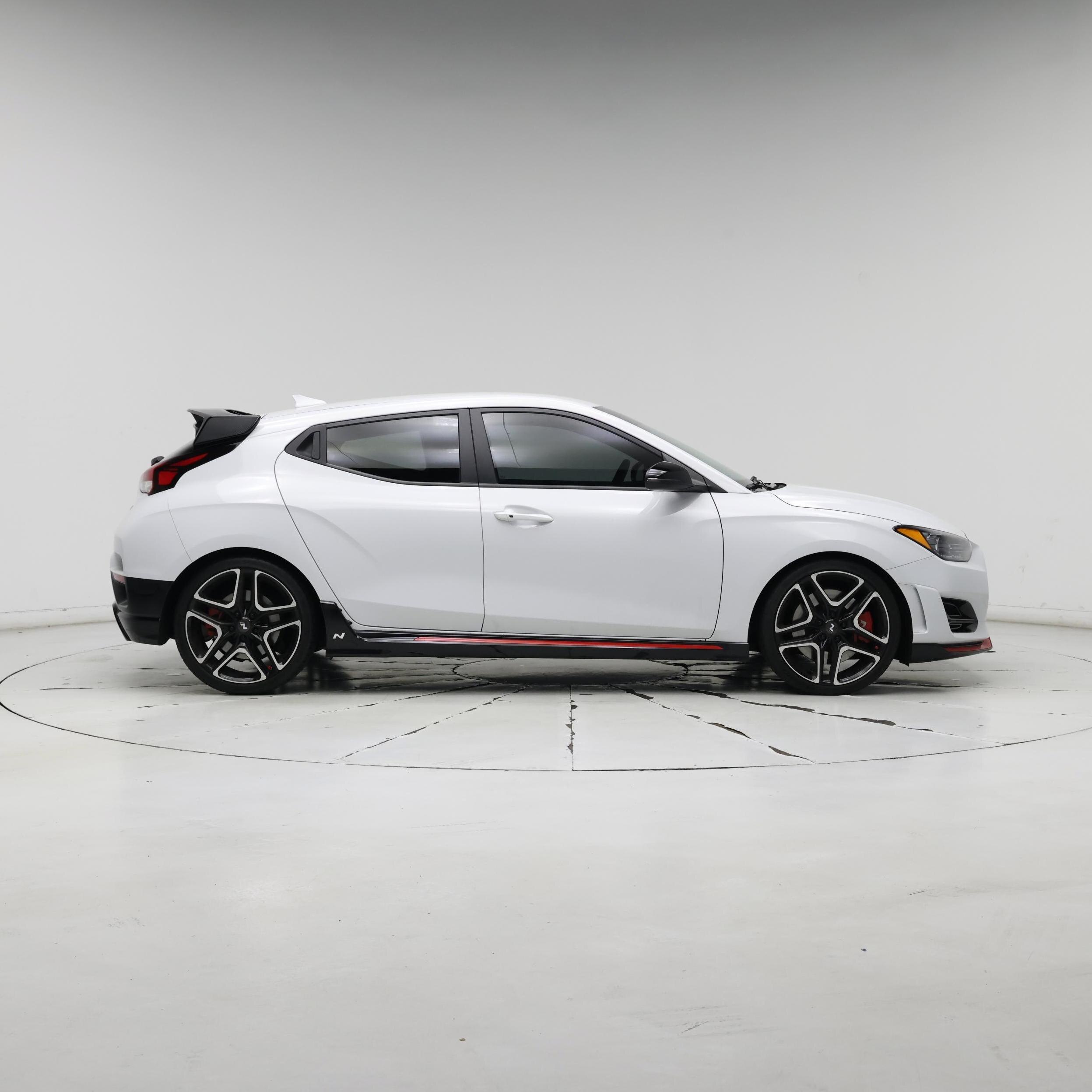 Thumbnail: 2021 Hyundai Veloster - 7