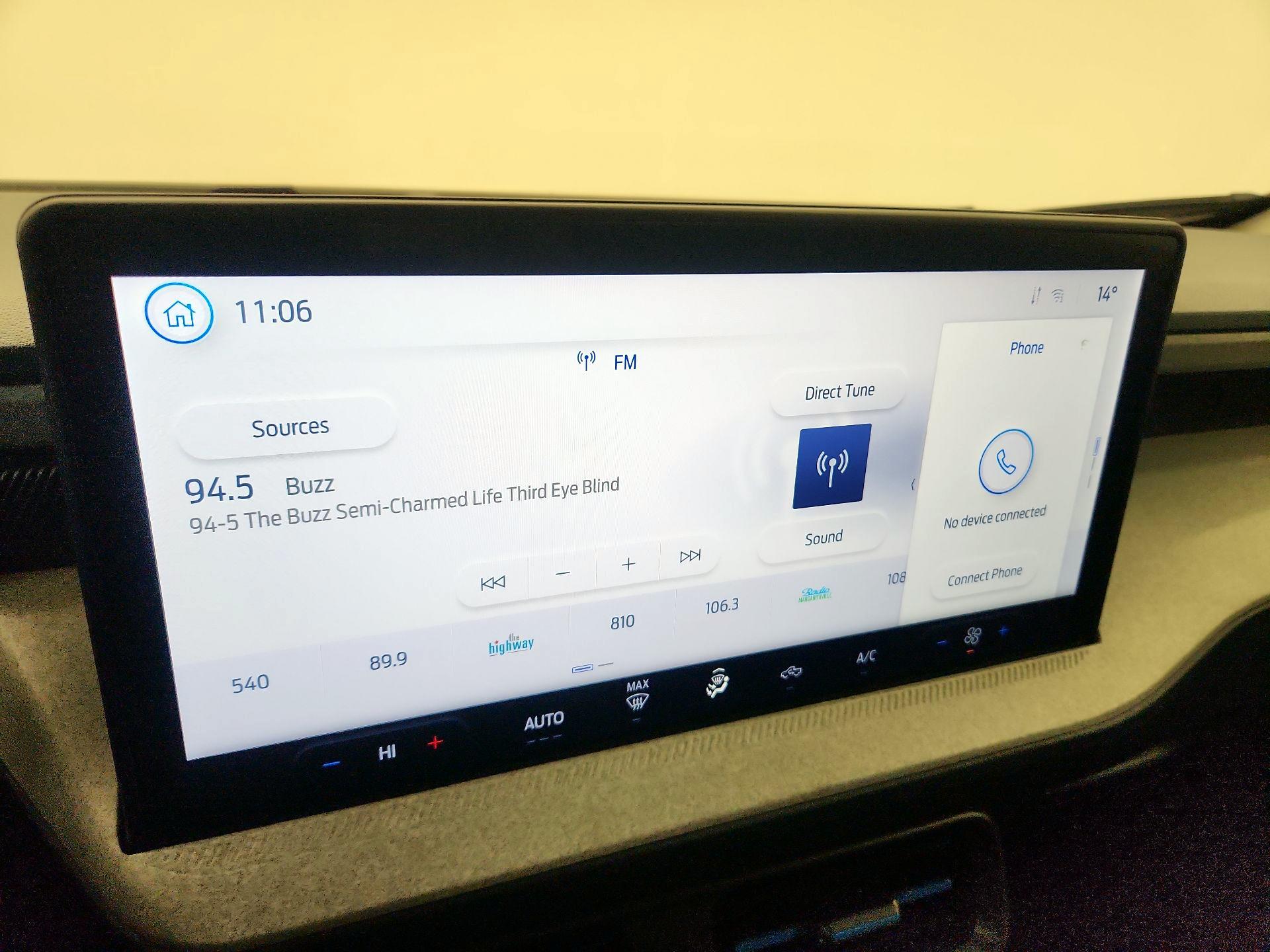 Thumbnail: 2025 Ford Maverick - 15