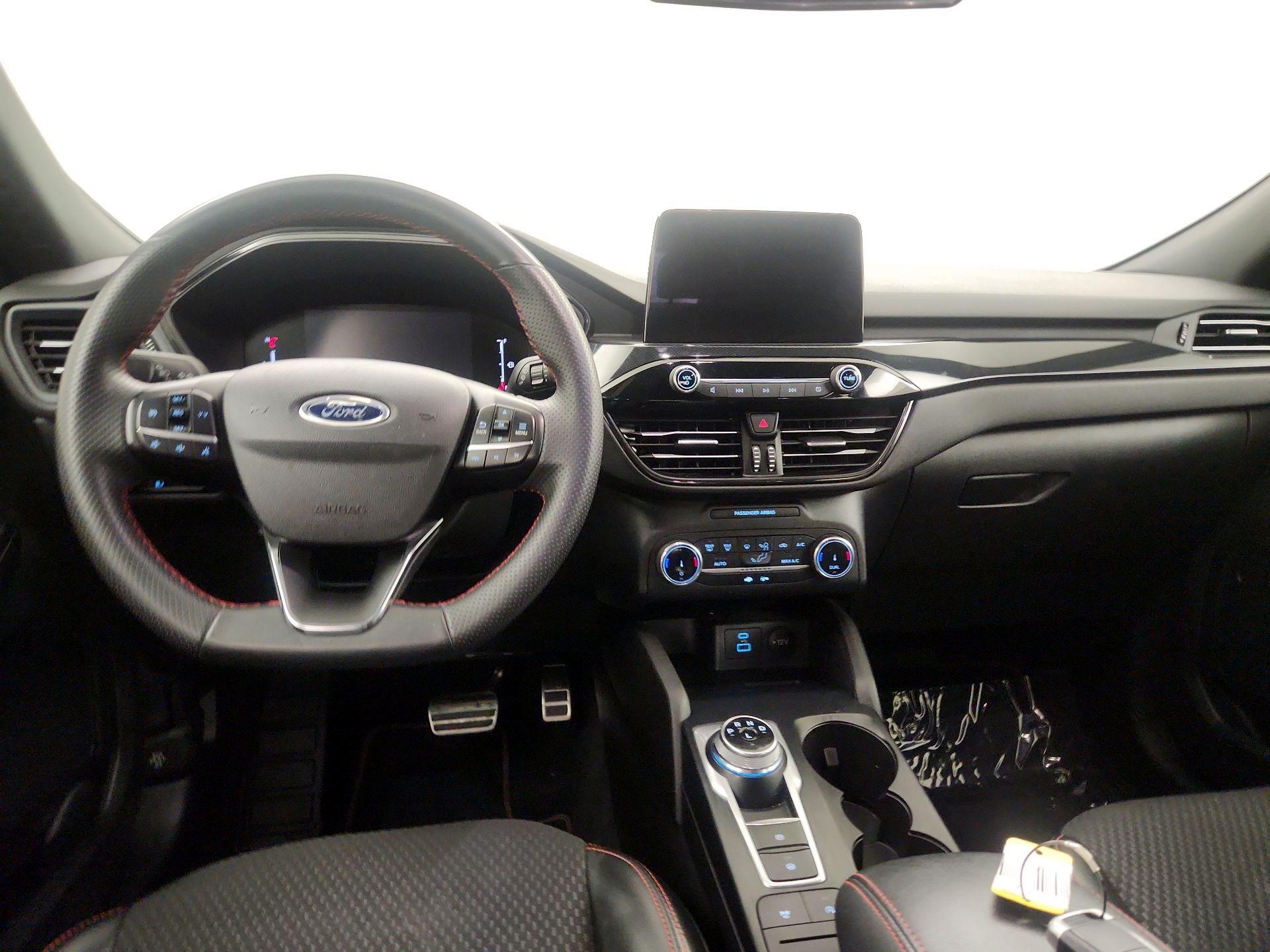 Thumbnail: 2023 Ford Escape - 9