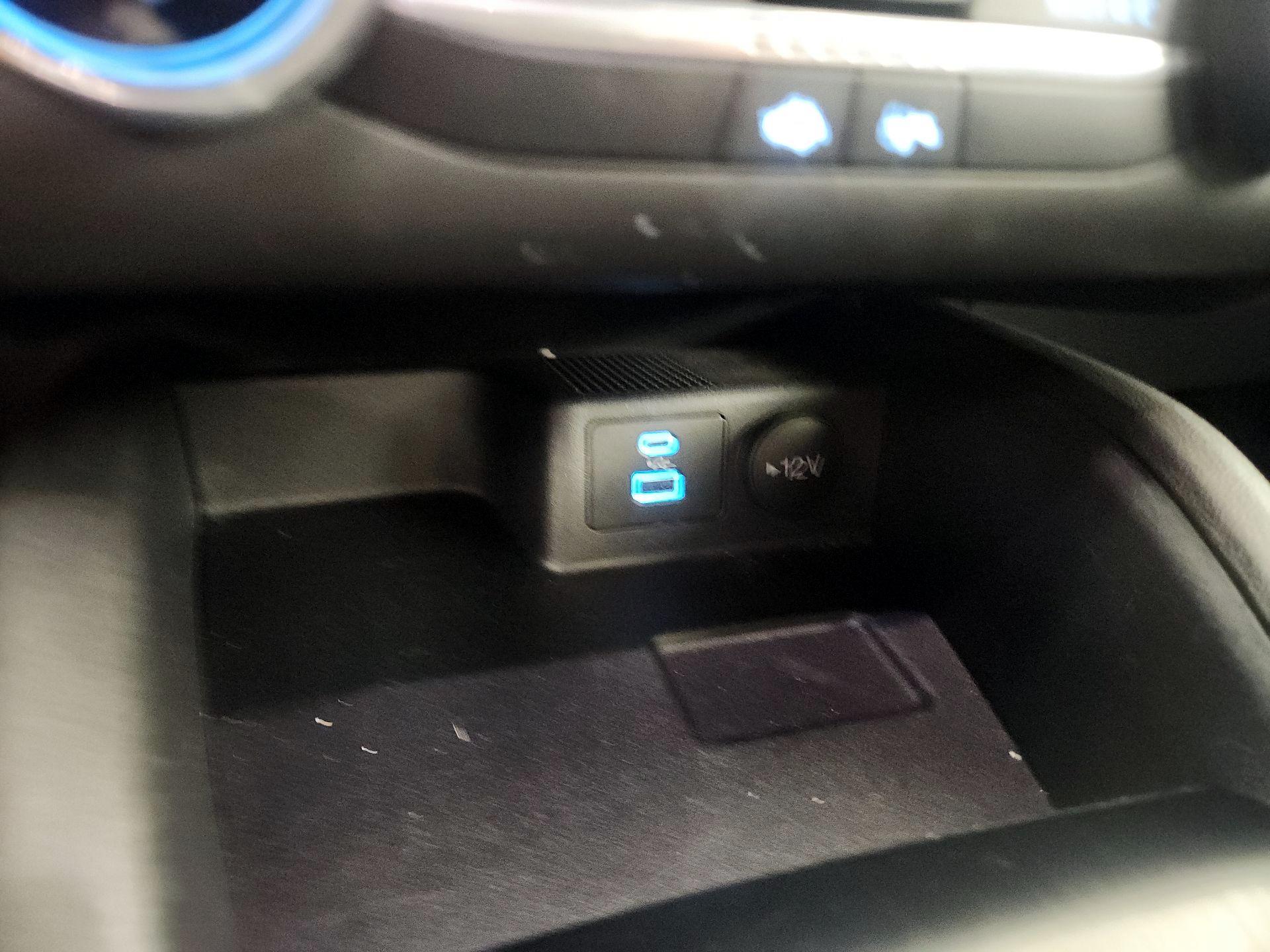 Thumbnail: 2023 Ford Escape - 18