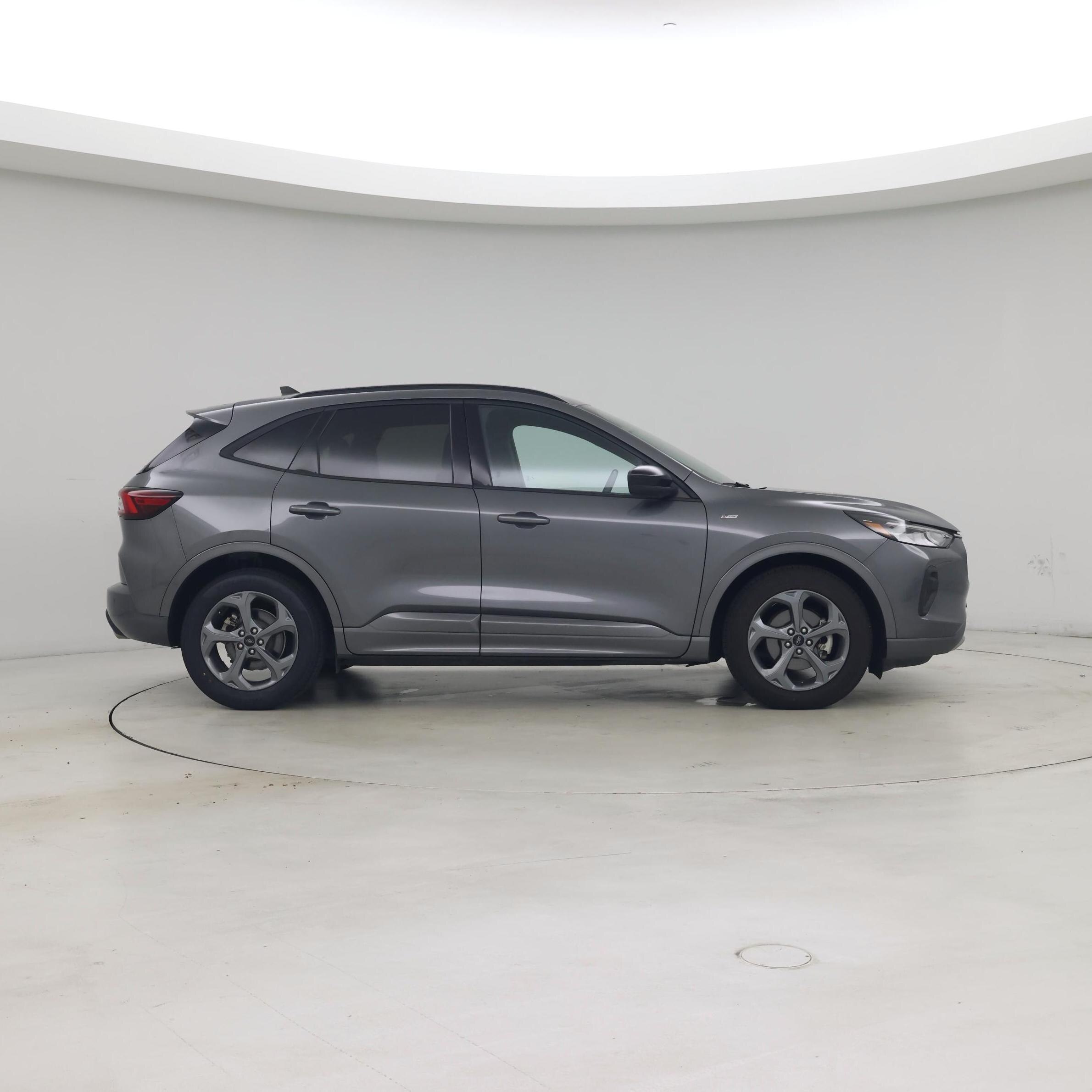 Thumbnail: 2023 Ford Escape - 7