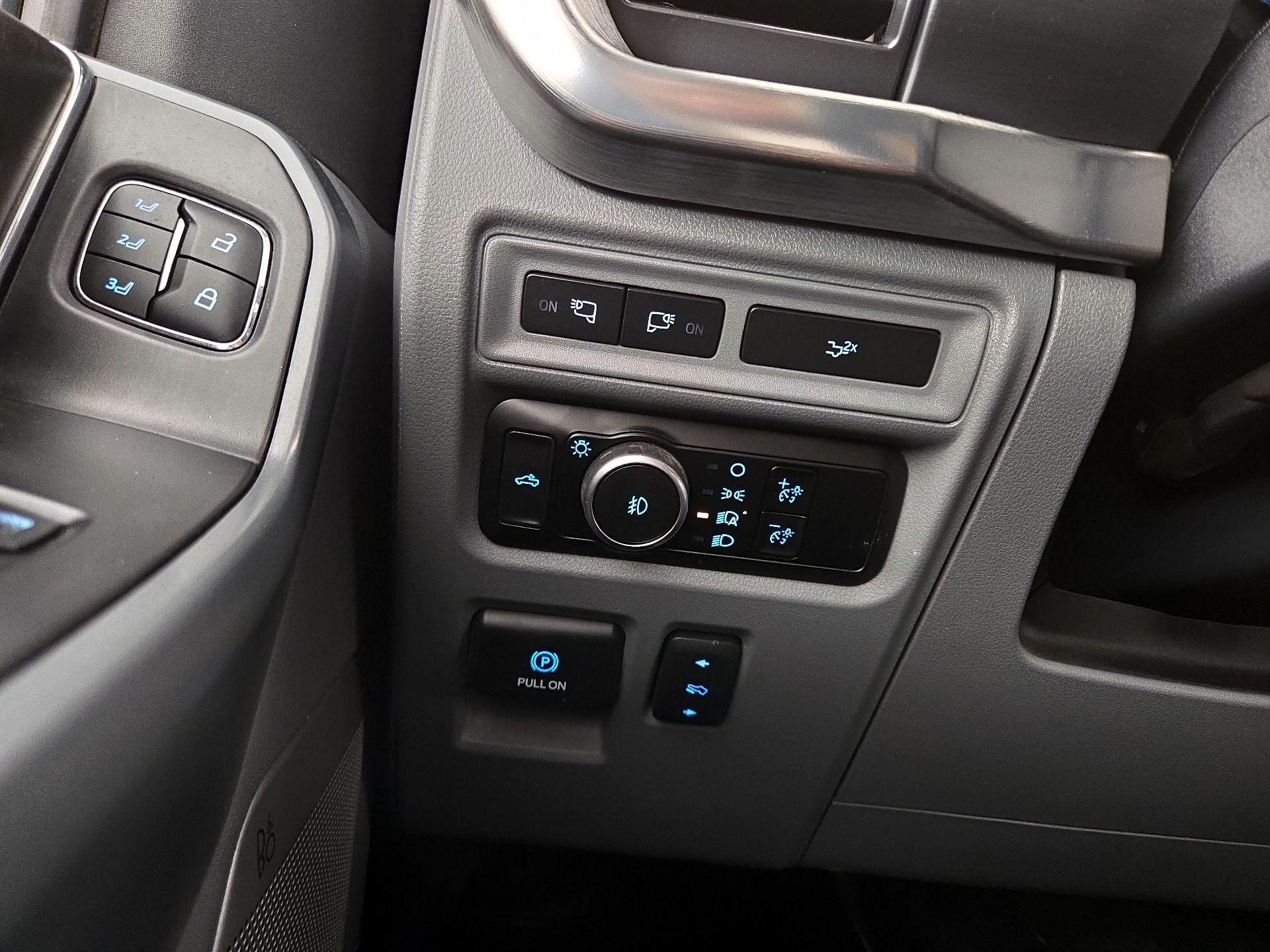 Thumbnail: 2023 Ford F-150 - 13